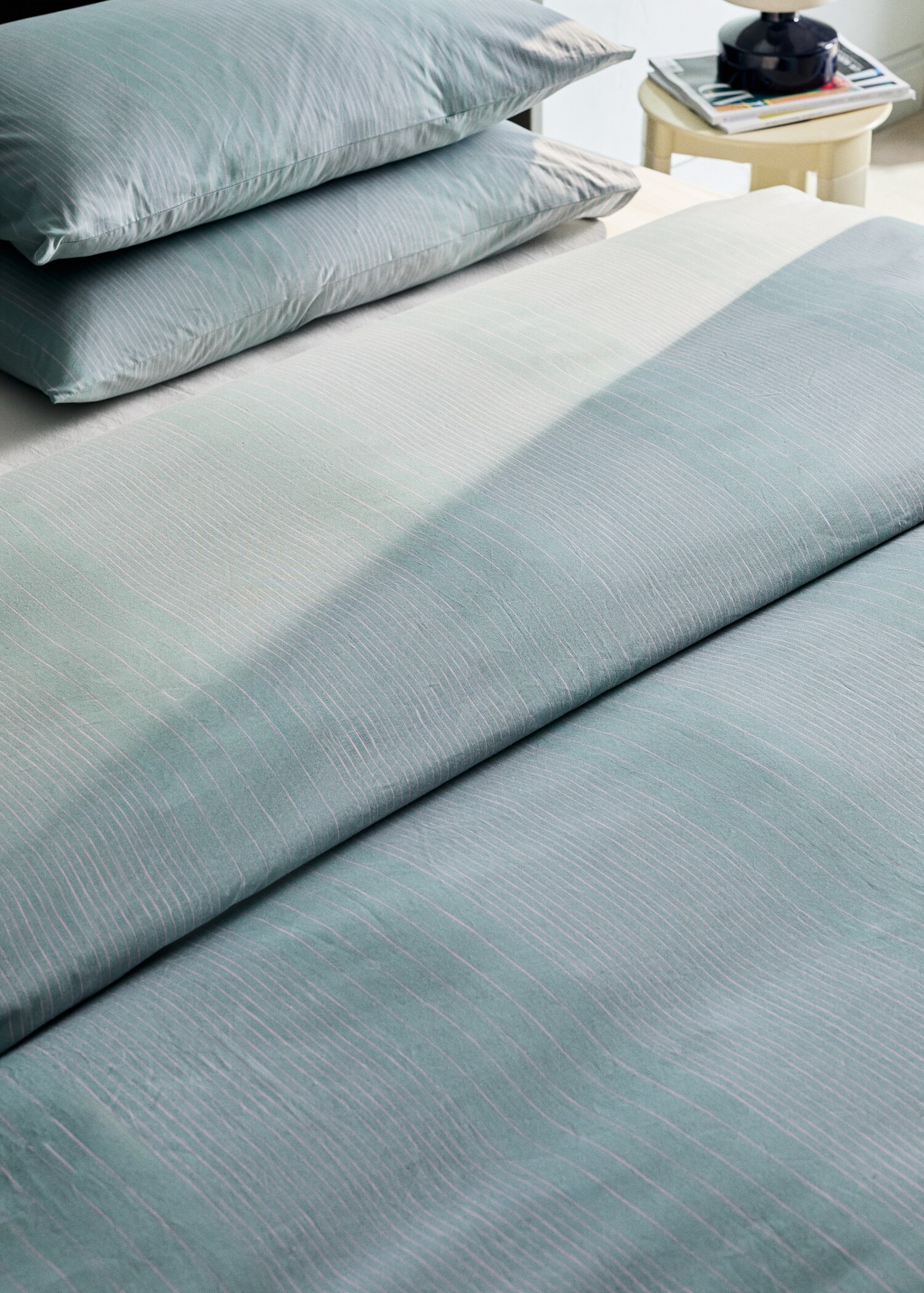 Percale cotton striped watercolour duvet cover Superking bed - Details of the article 7