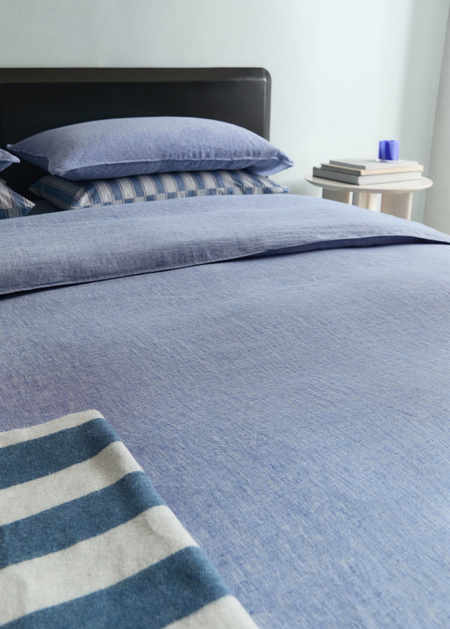 Linen yarn-dyed duvet cover for 150/160 cm bed - Details of the article 7