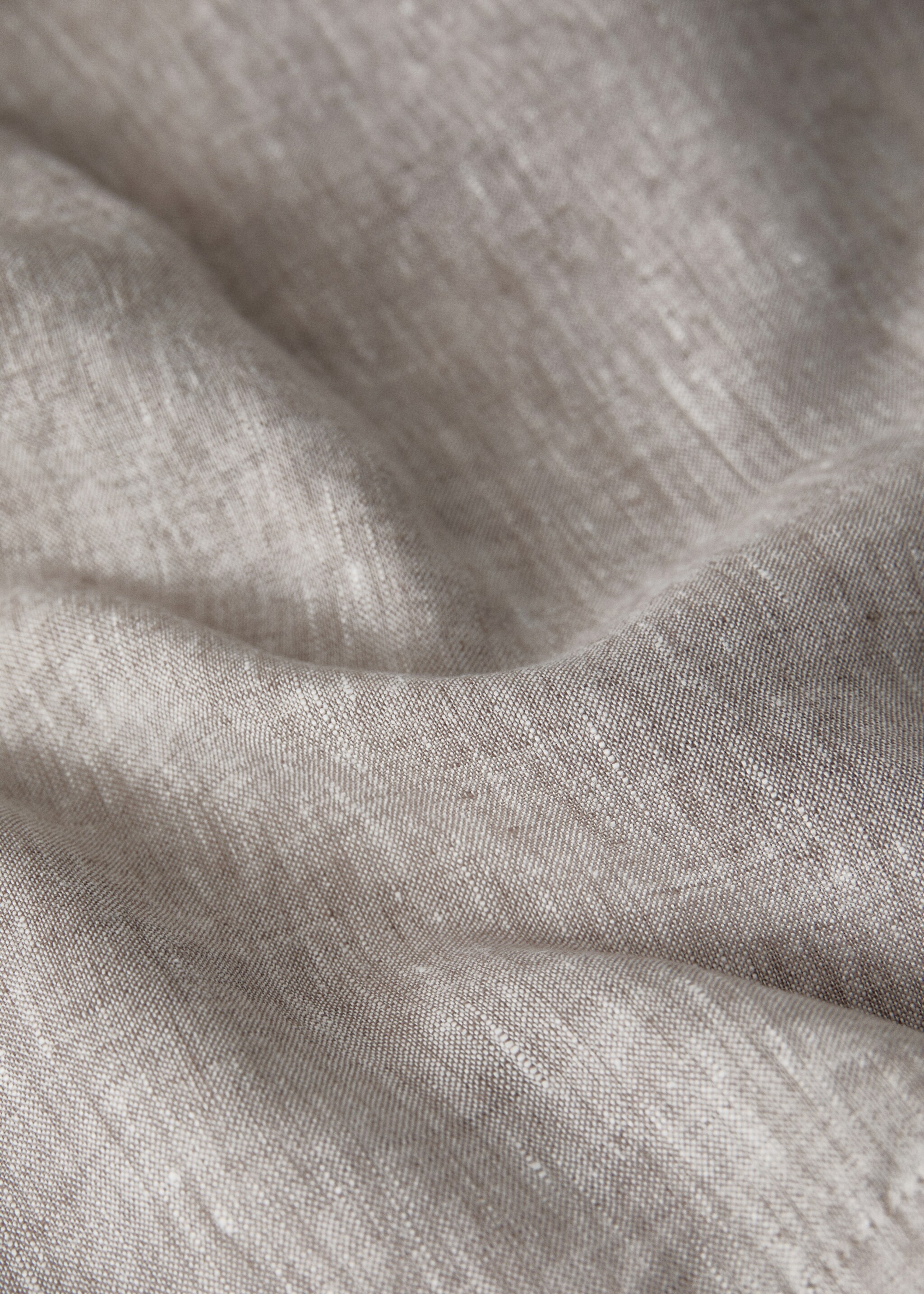 Linen yarn-dyed duvet cover Bed 180/200 cm - Details of the article 2, Tobacco Brown. Ref: 27003740-00.