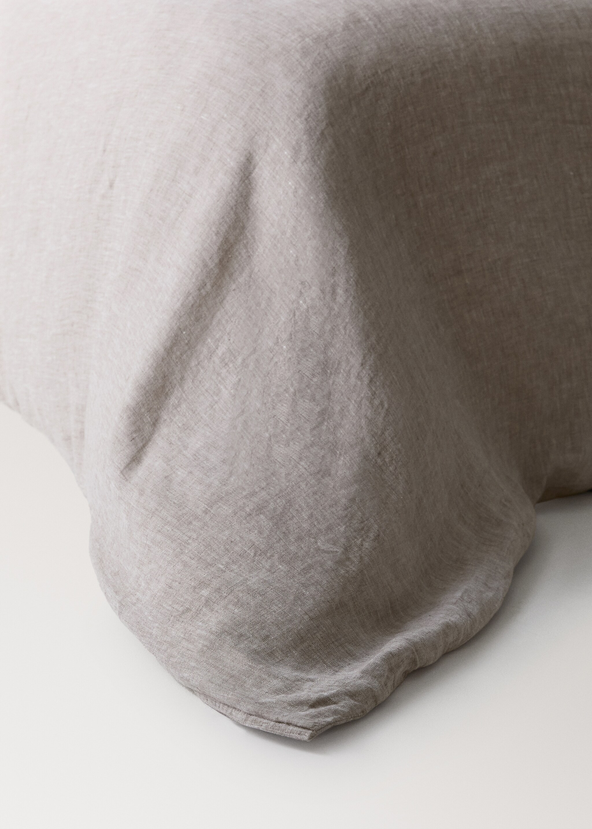 Linen yarn-dyed duvet cover Bed 180/200 cm - Details of the article 8, Tobacco Brown. Ref: 27003740-00.