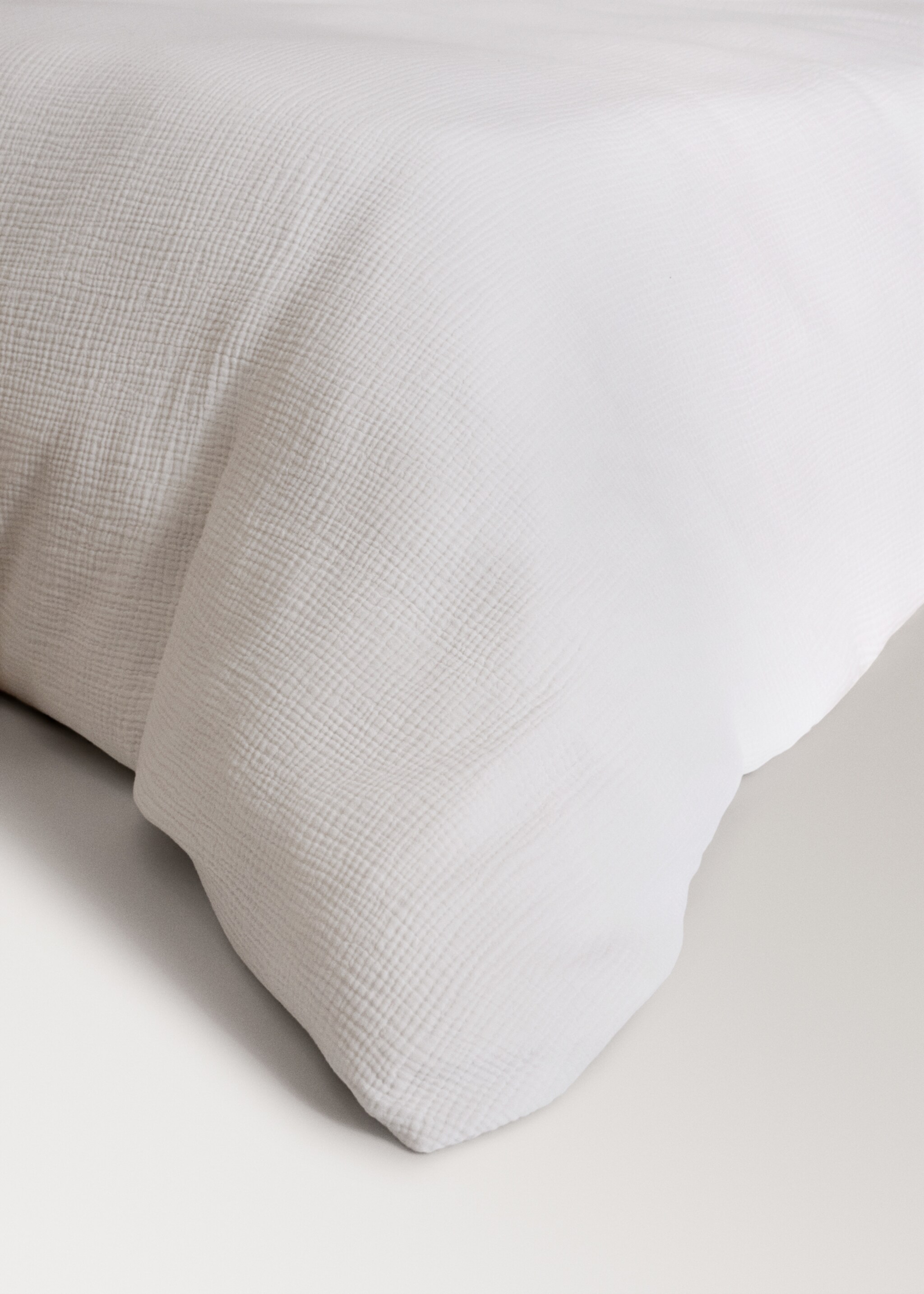 Gauze cotton duvet cover Superking bed - Details of the article 8, Off White. Ref: 27003743-00.