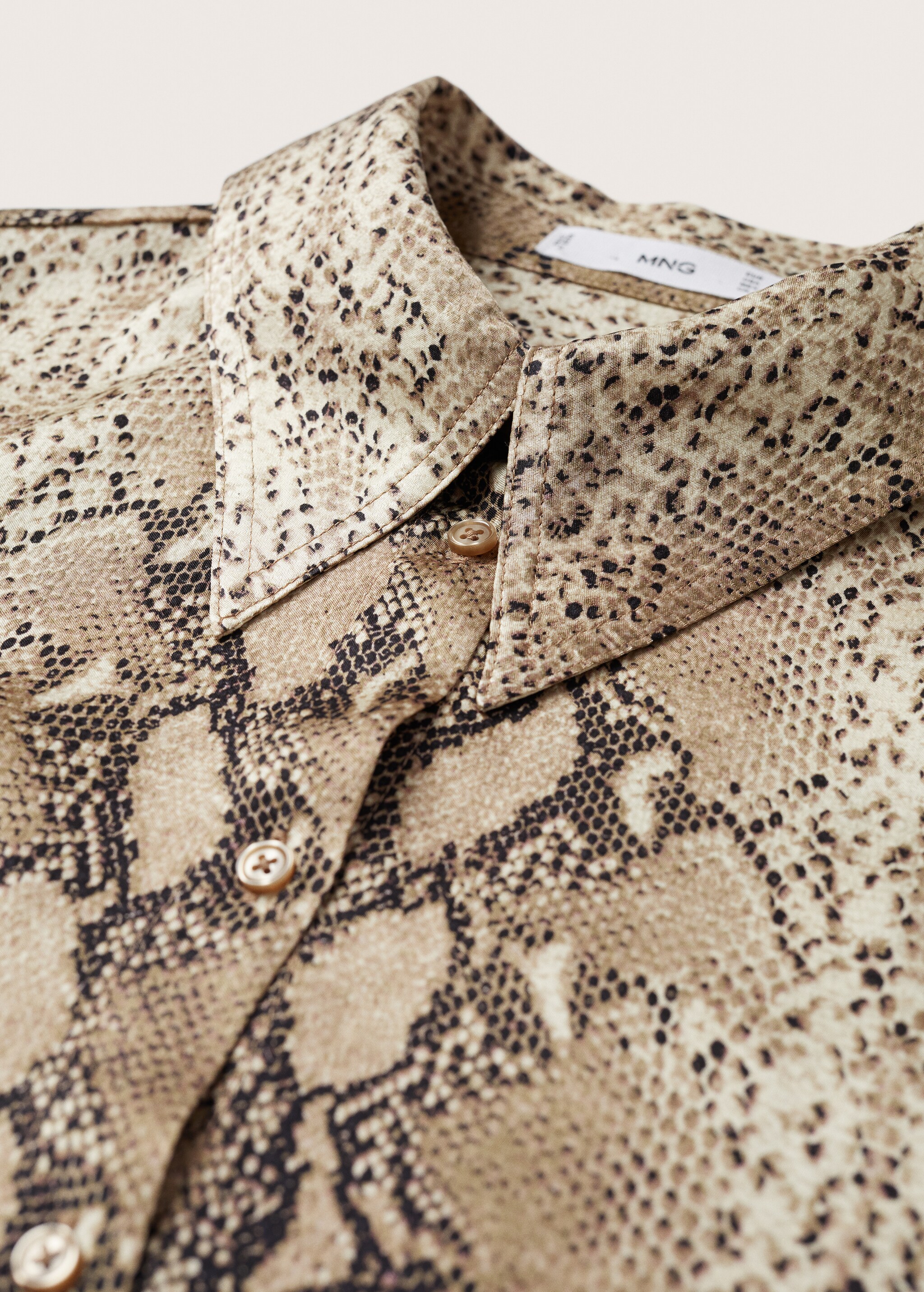 Animal print shirt dress - Details of the article 8