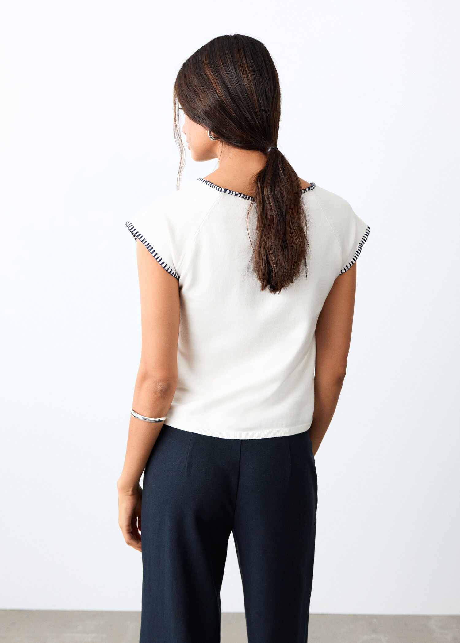 Top détail couture - Verso de l’article