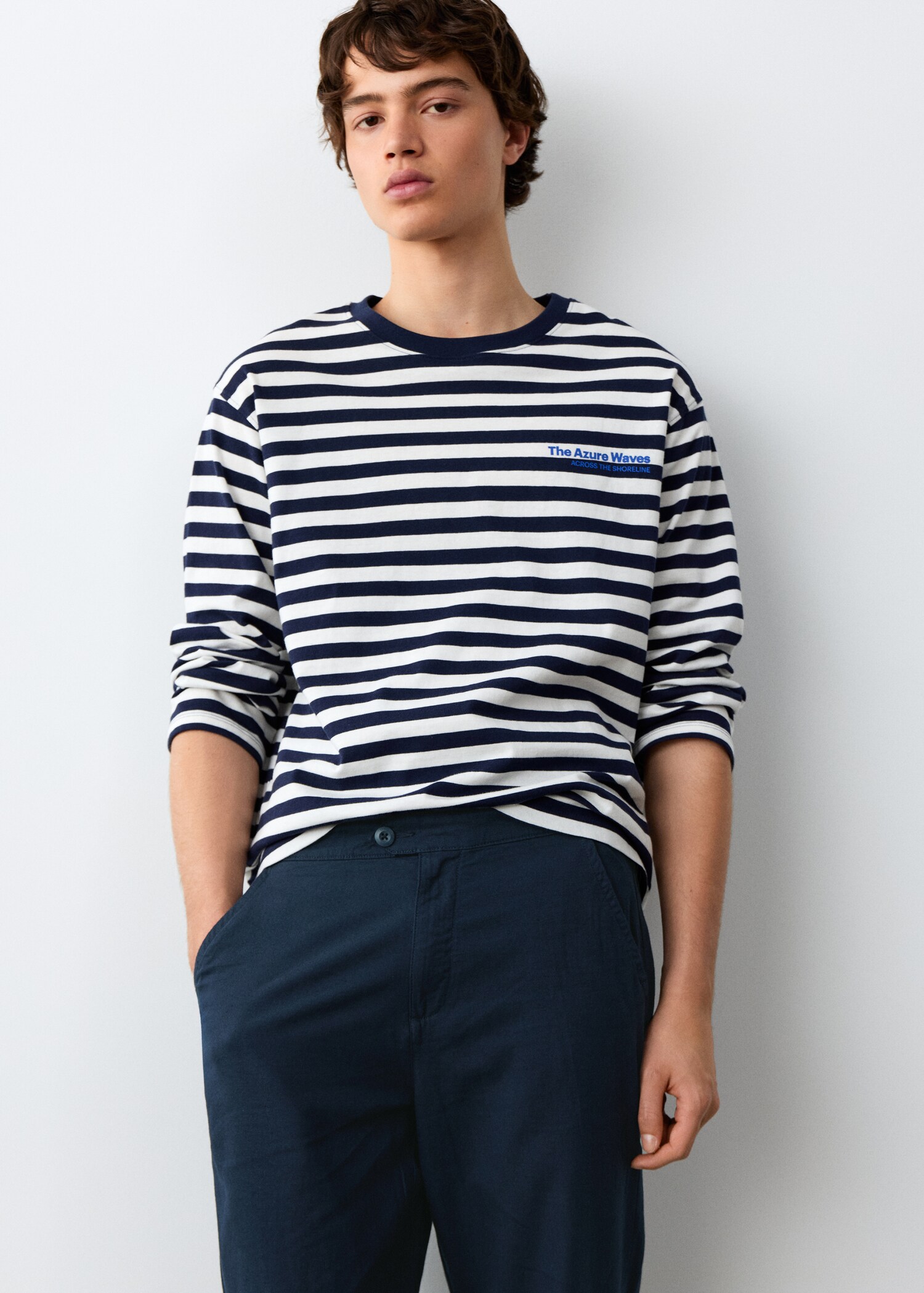 Linen cotton buttoned trousers - Details of the article 1