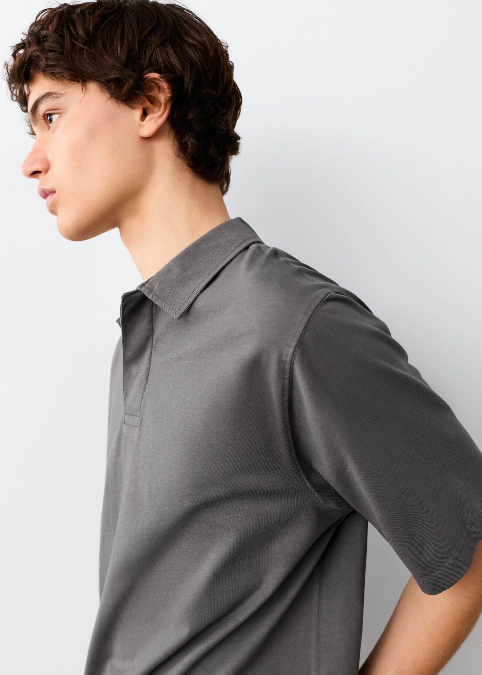Cotton polo shirt - Details of the article 1, Charcoal. Ref: 27004061-00.