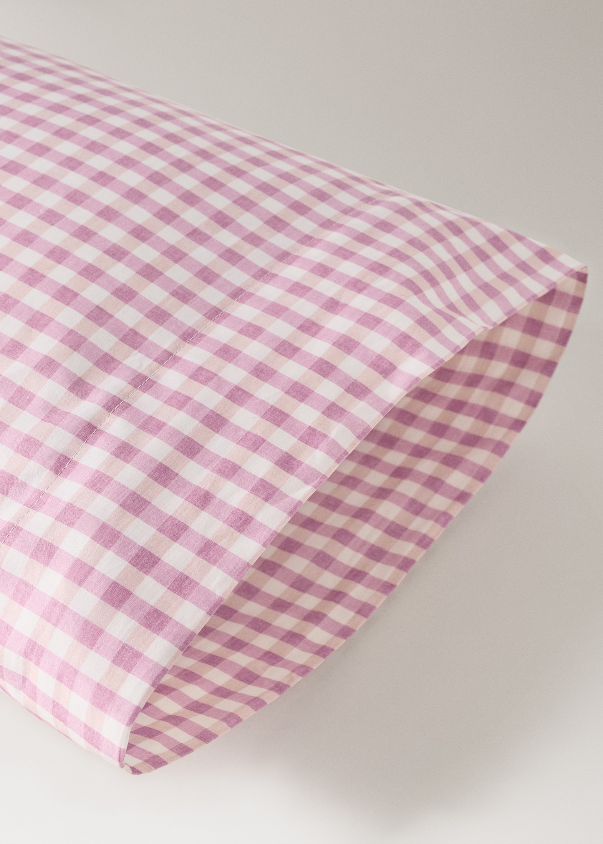 Gingham check cotton pillow cover 45x110 cm - Details of the article 2, Pink. Ref: 27004071-00.