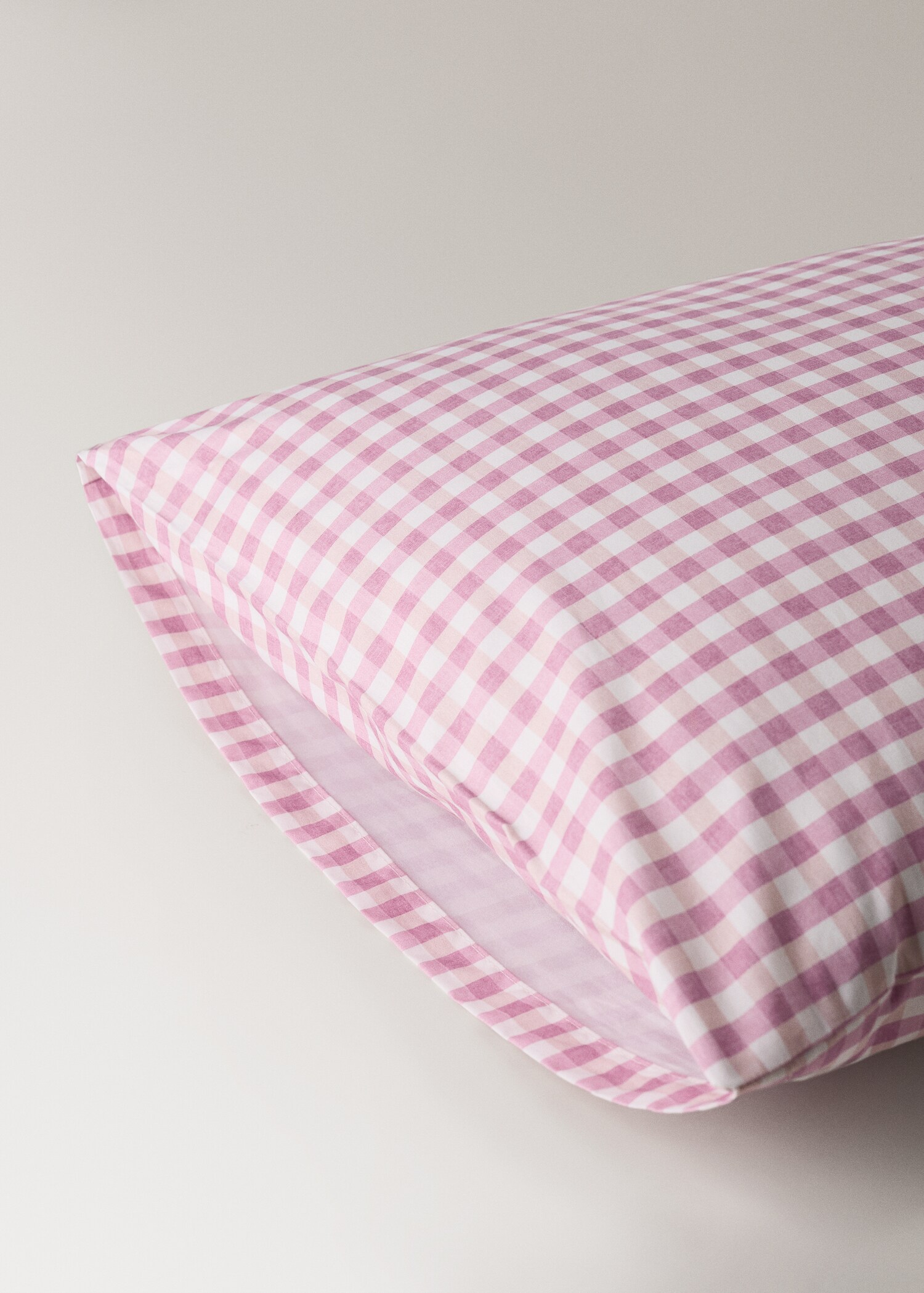 Vichy check cotton pillowcase 50x75 cm - Details of the article 2