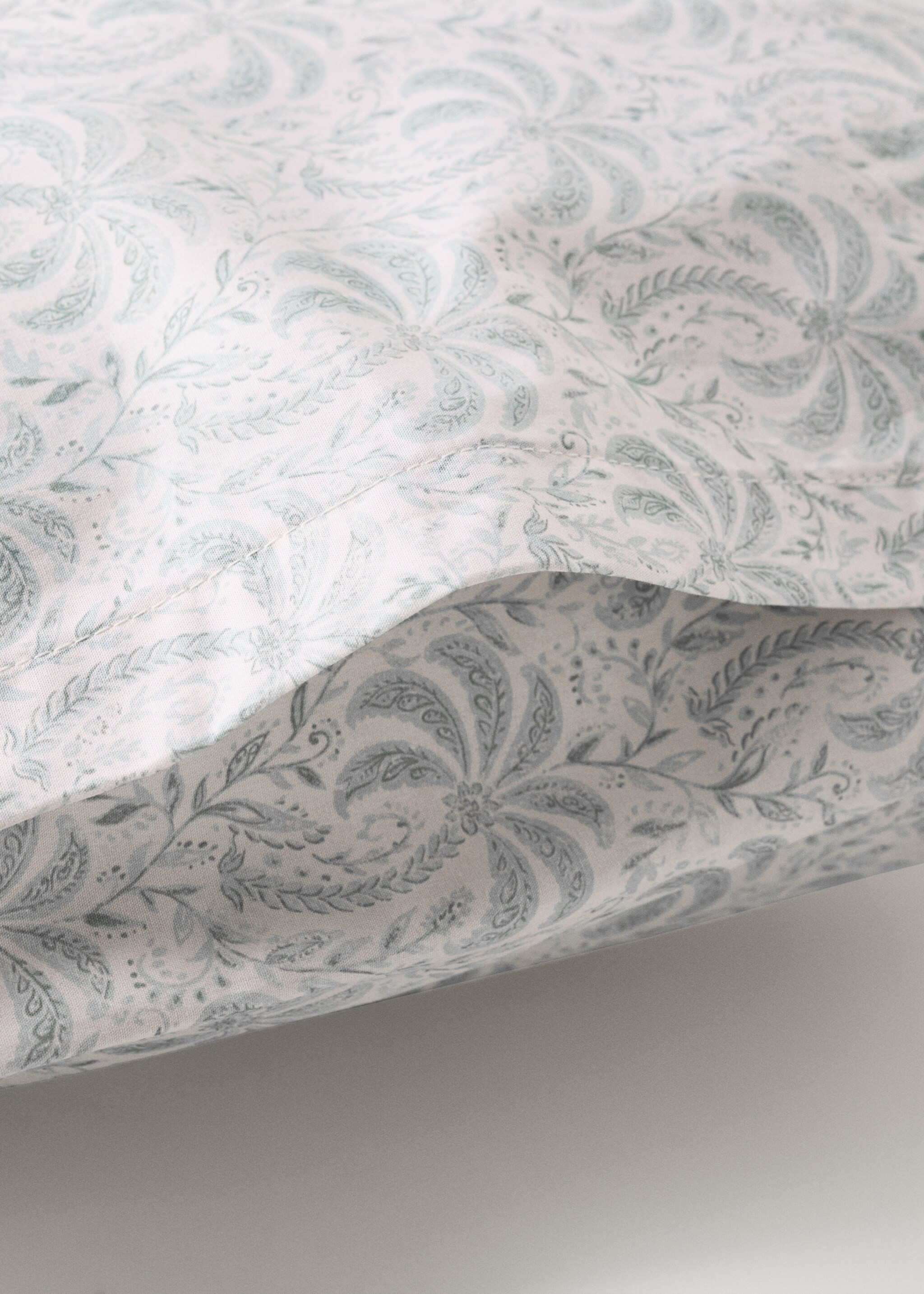 Cotton percale palm tree pillowcase 50x75 cm - Details of the article 2, Pastel Green. Ref: 27004077-00.