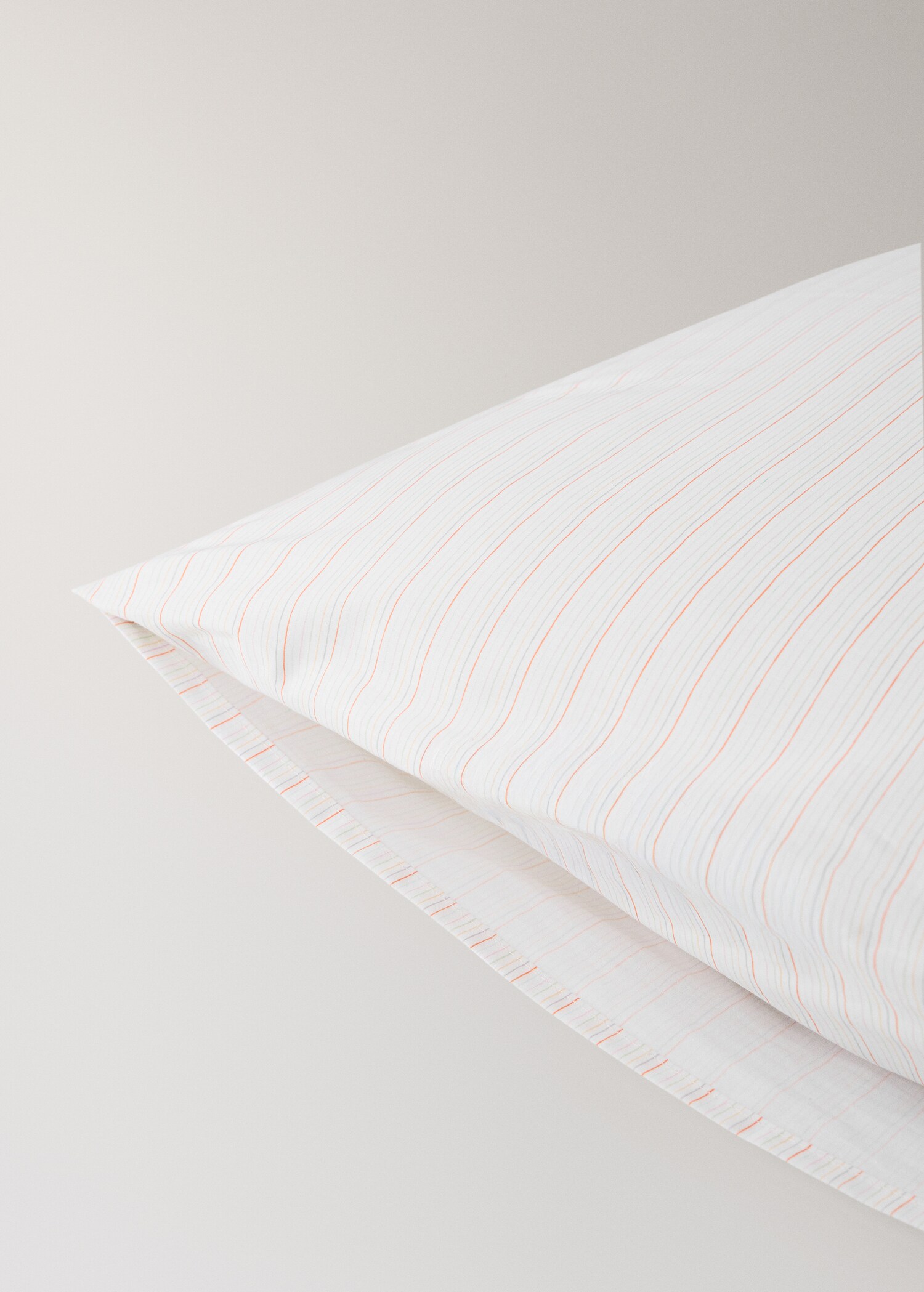 Children's cotton floral pillow cover 60x60 cm - Details of the article 1