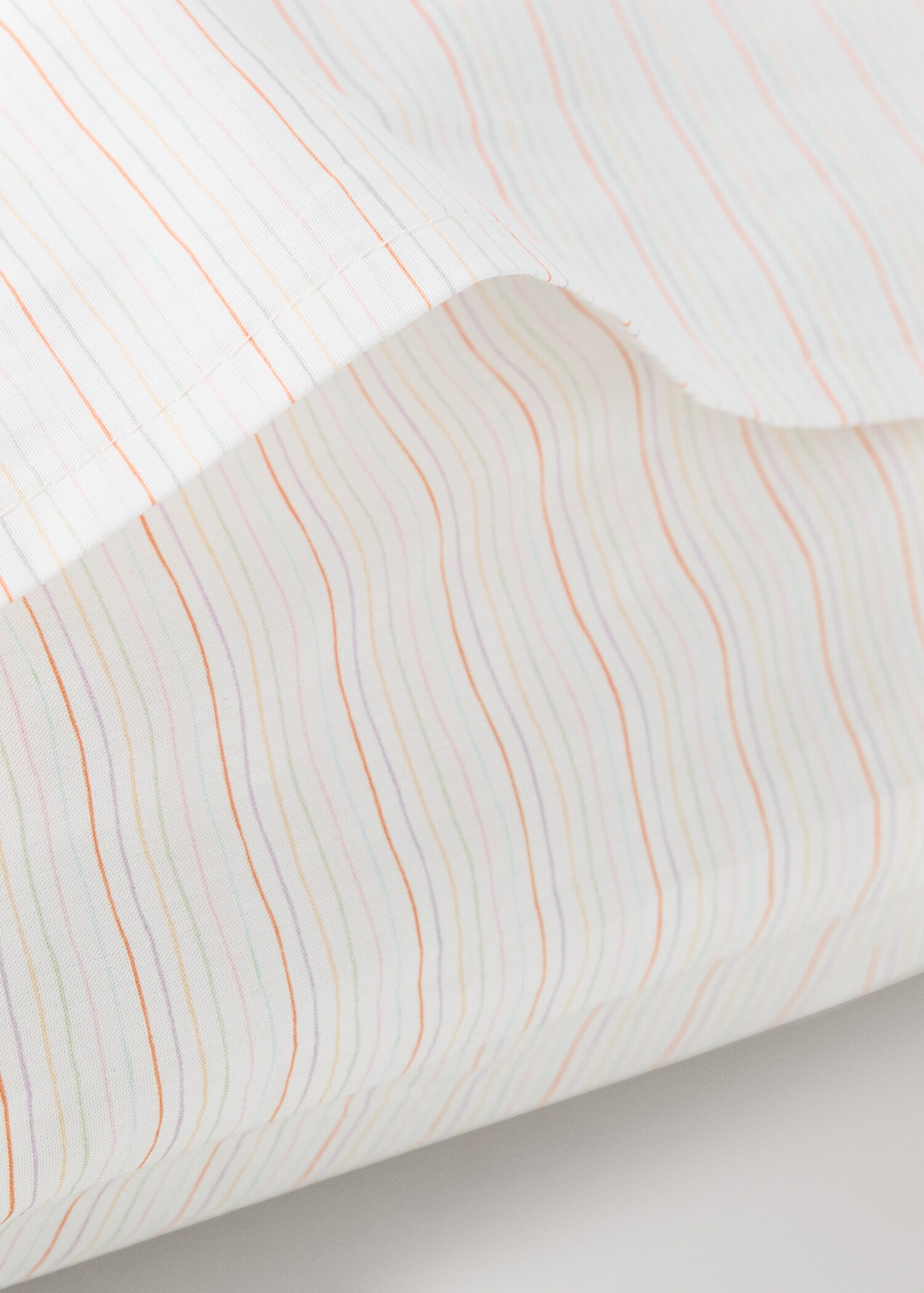 Children's cotton floral pillow cover 60x60 cm - Details of the article 2