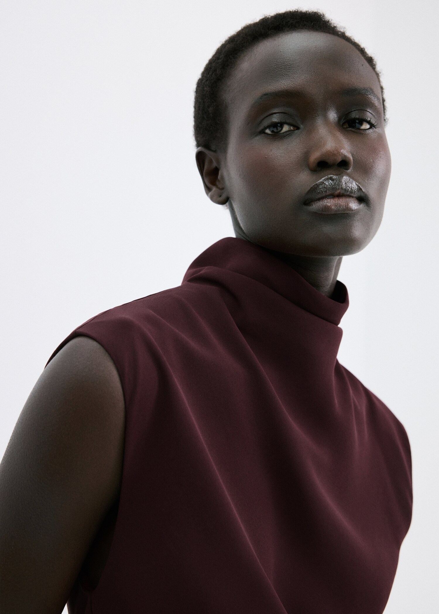 Vestido largo cuello drapeado - Detalle del artículo 1