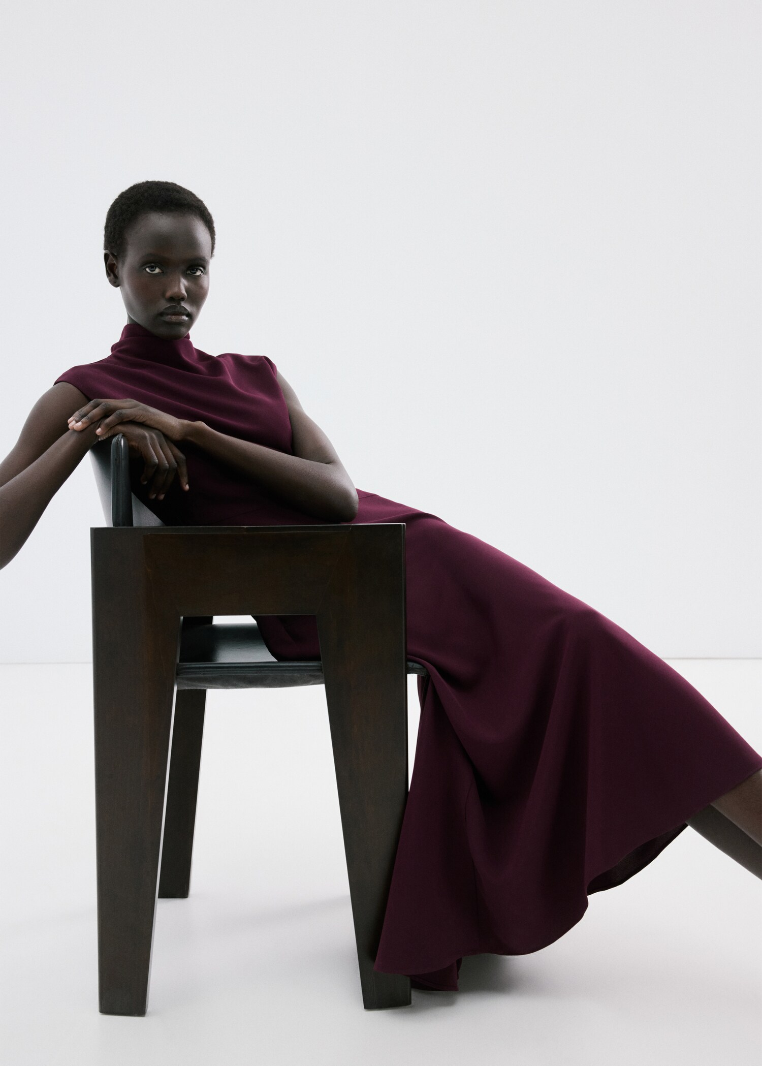 Long dress with draped neck - Details of the article 6