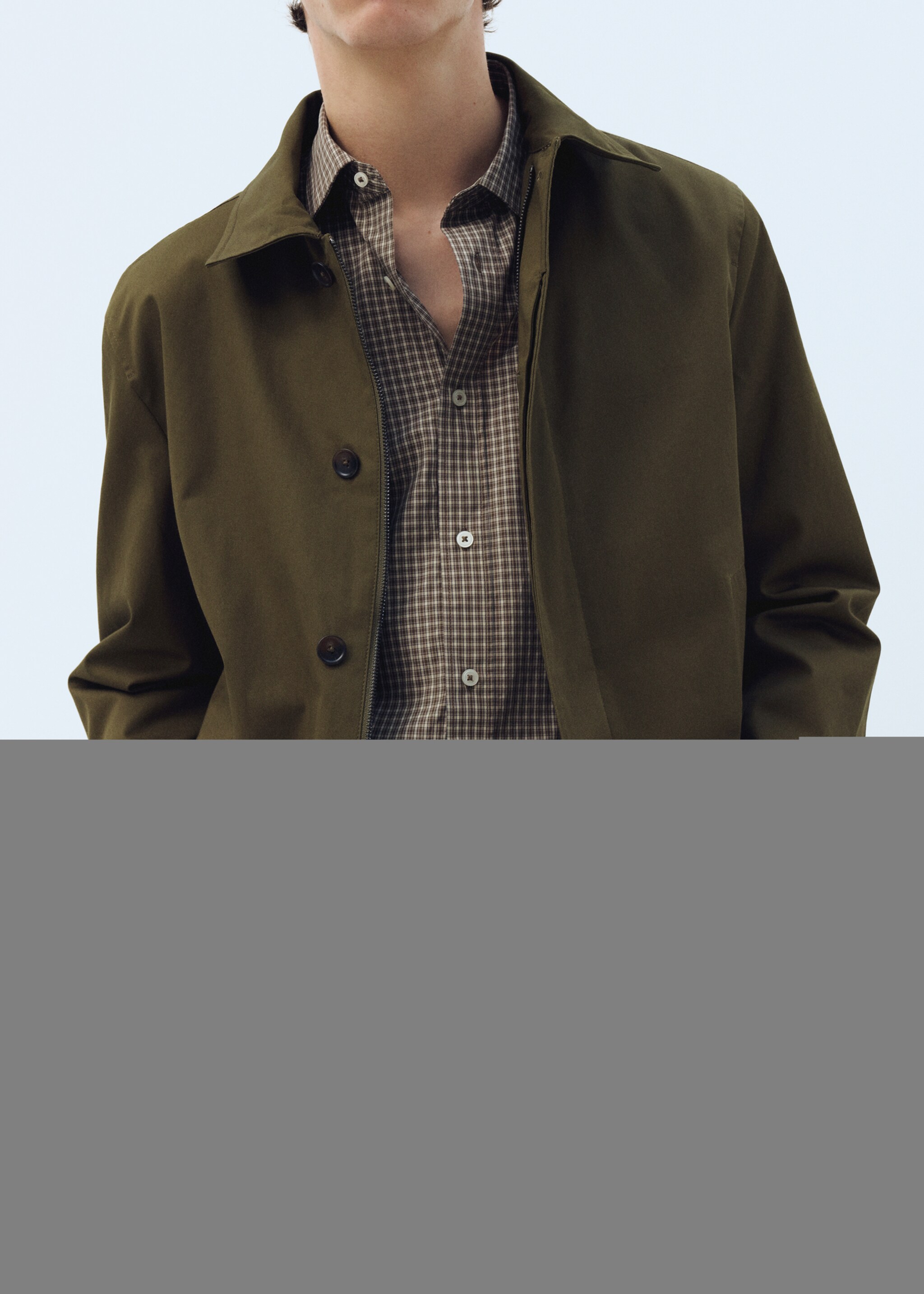 Water-repellent jacket with hidden zip - Details of the article 5, Olive Green. Ref: 27004412-00.