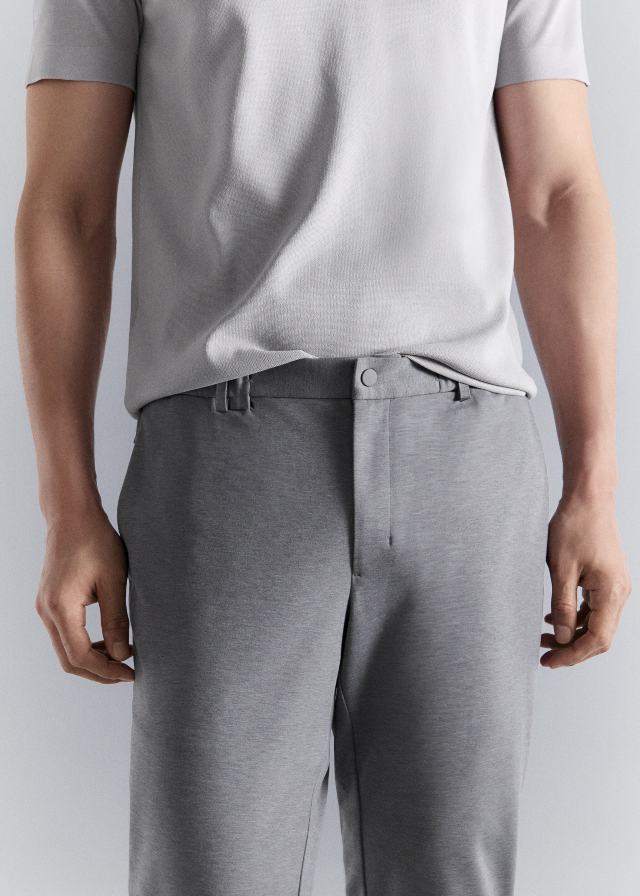 Pantalón chino comfort stretch - Detalle del artículo 6, Gris. Ref: 27004415-00.