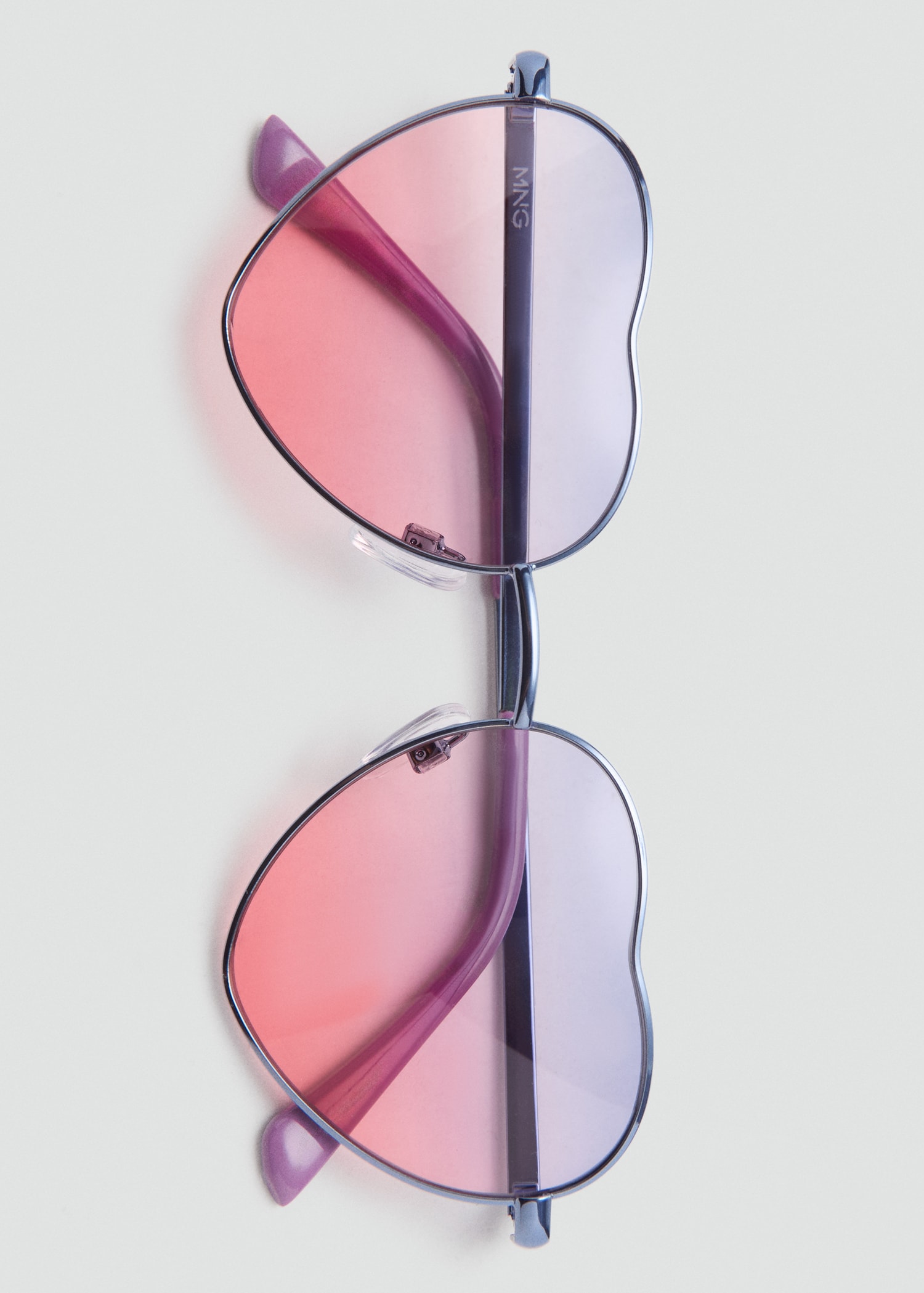 Heart-shape sunglasses - Details of the article 2