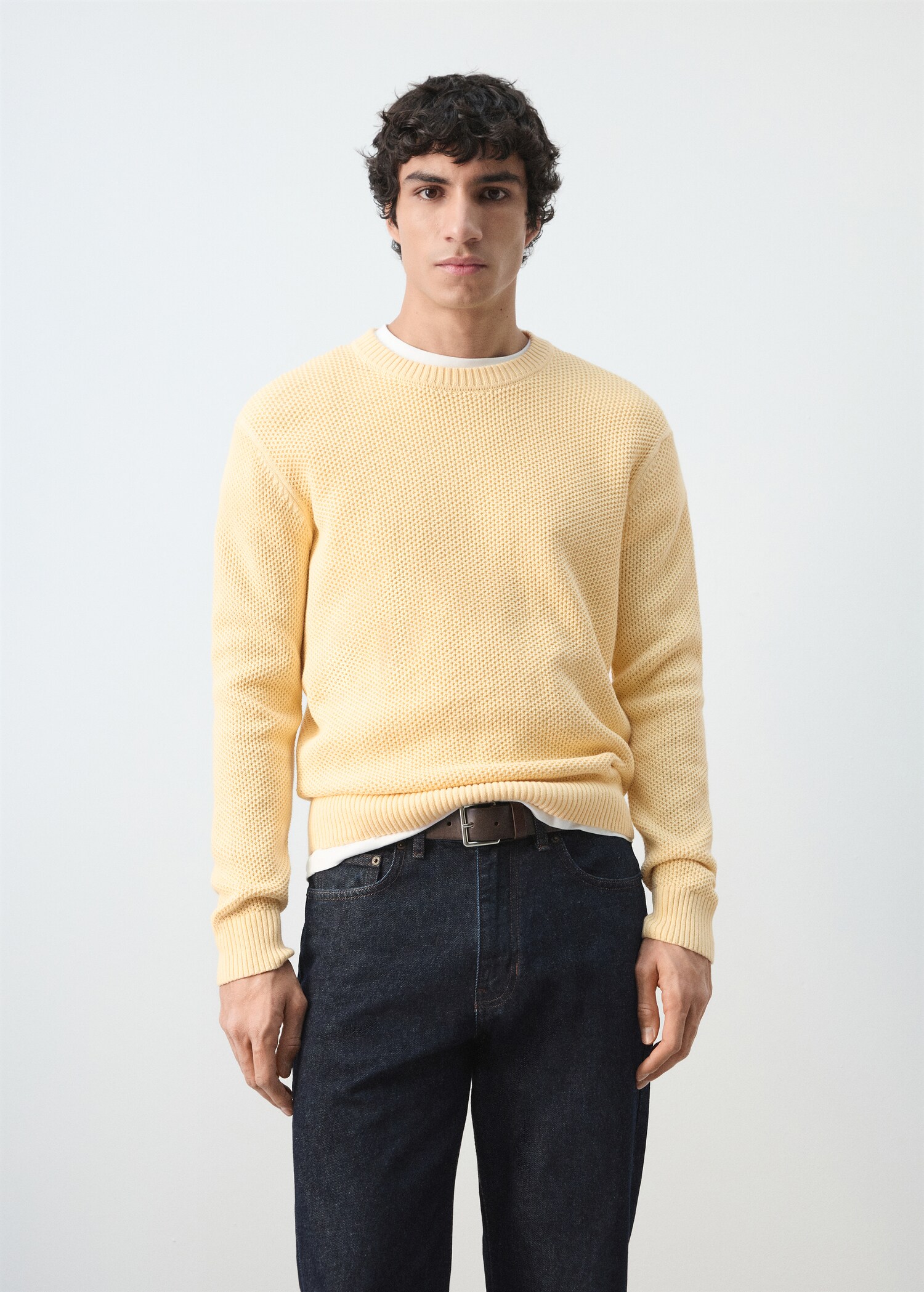 سترة متوسطة الحياكة ذات بنية دقيقة - رؤية وسط