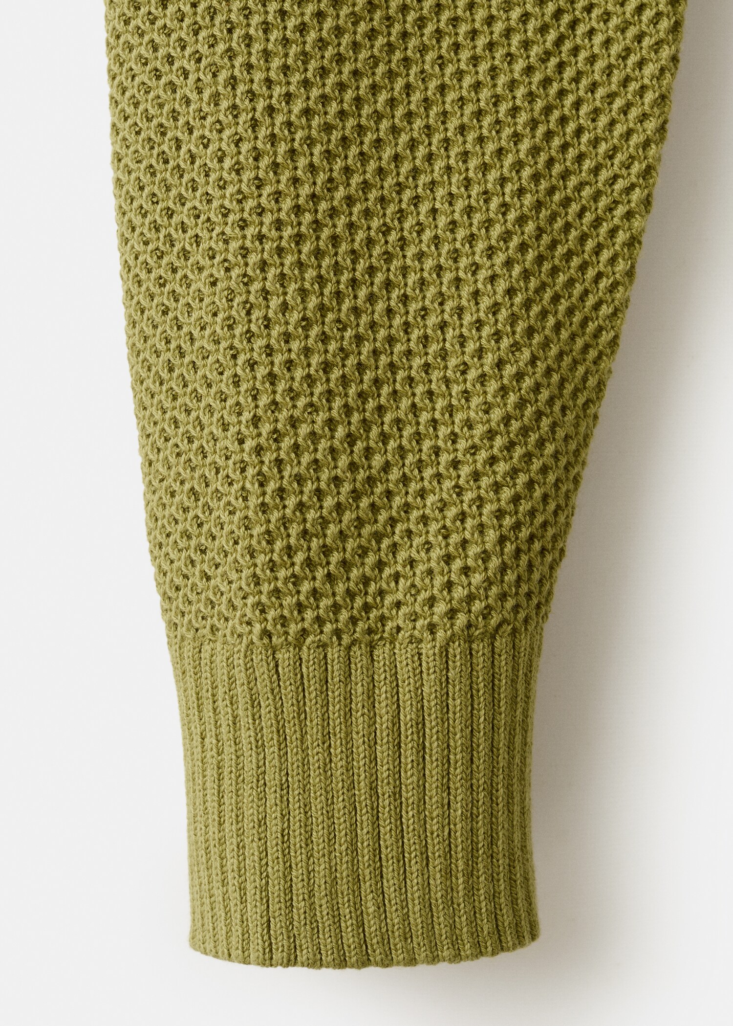 سترة متوسطة الحياكة ذات بنية دقيقة - تفاصيل المنتج 0