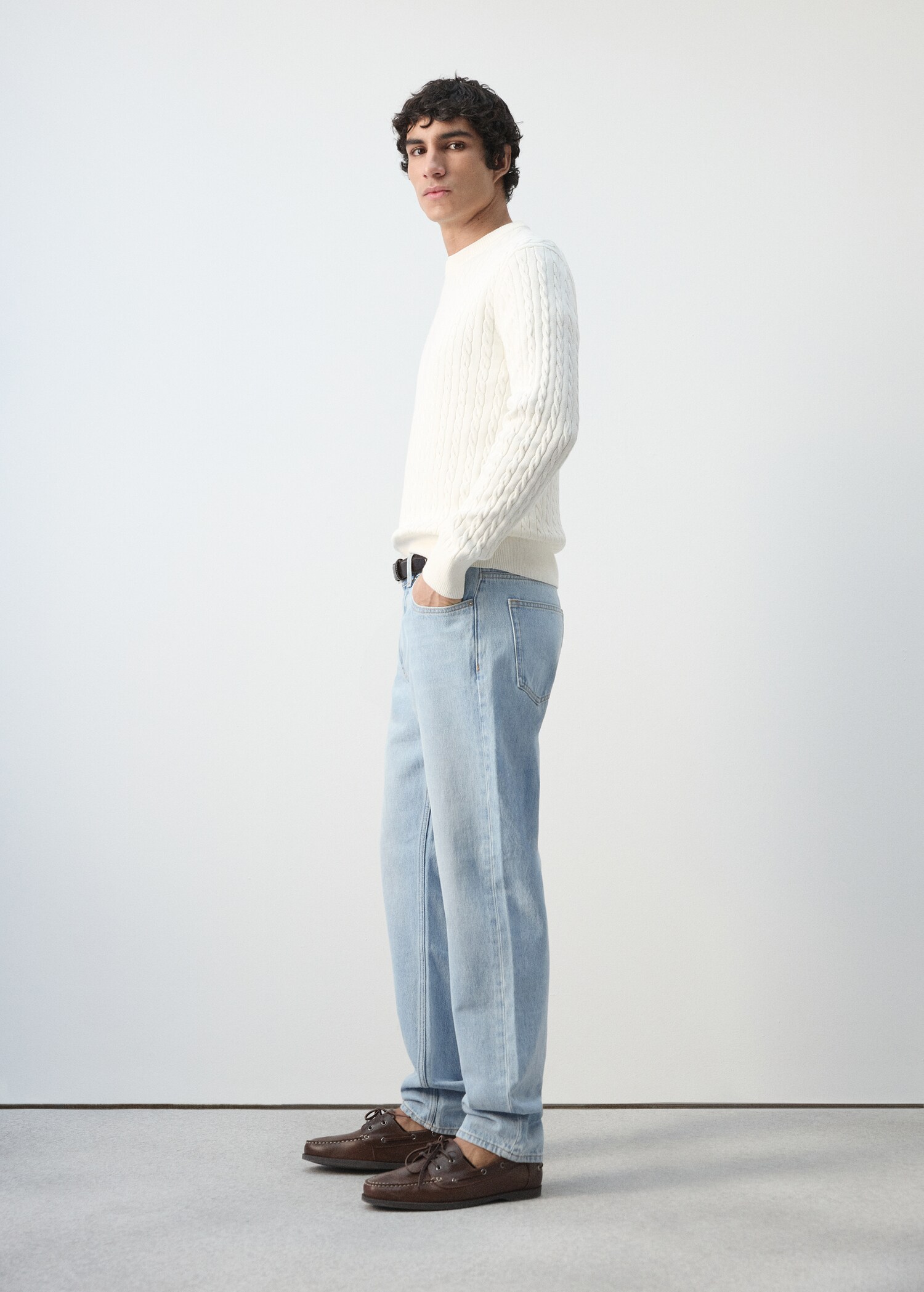 Bob regular-fit jeans - Details of the article 2