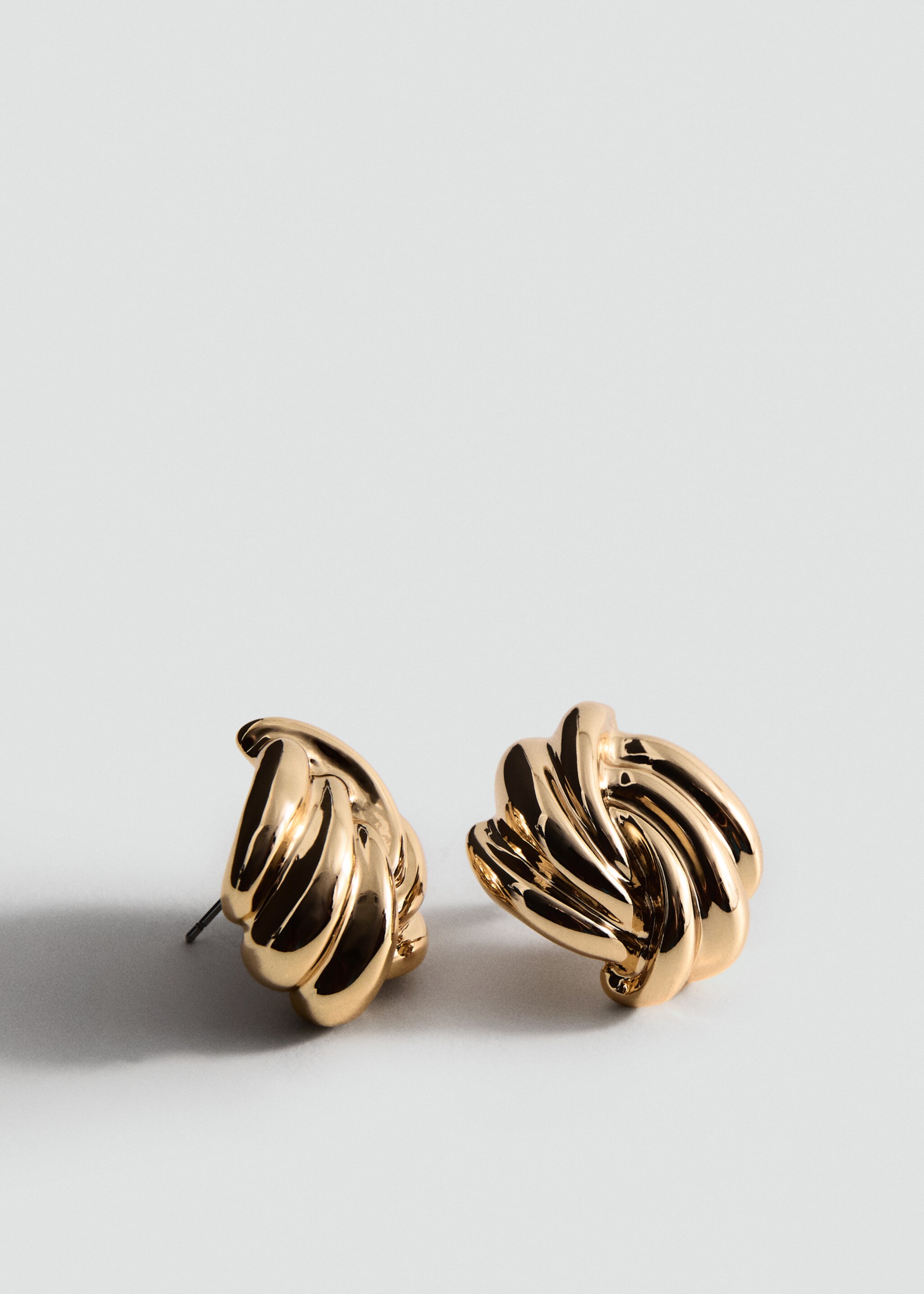 أقراط عقدة متداخلة - رؤية وسط, ذهبي. Ref: 27004445-00.