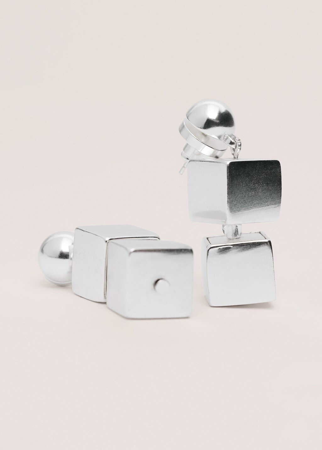 Hanging metallic cube earrings - image 4