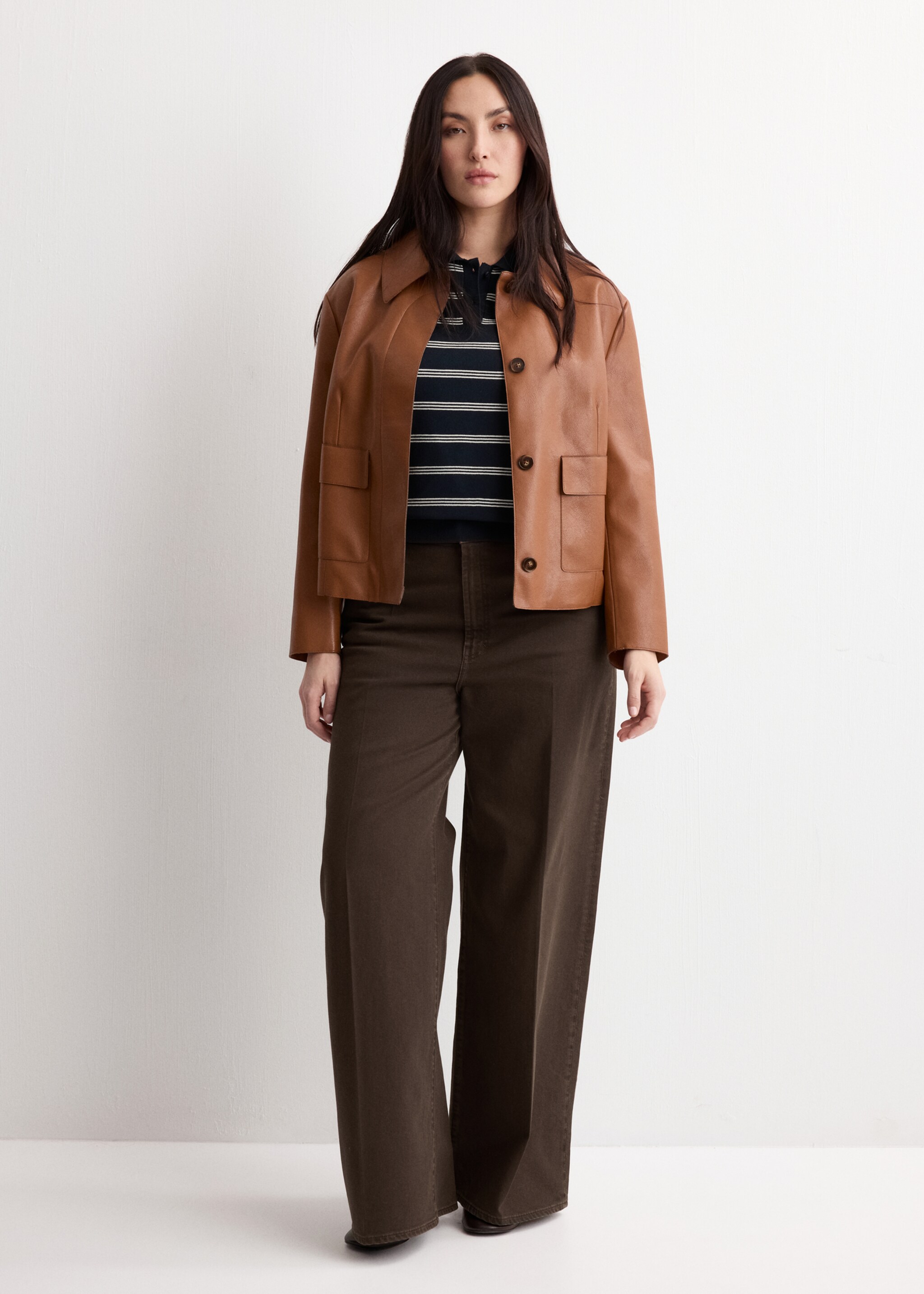 كنزة محبوكة بياقة بولو - تفاصيل المنتج 3, أزرق غامق. Ref: 27004778-00.