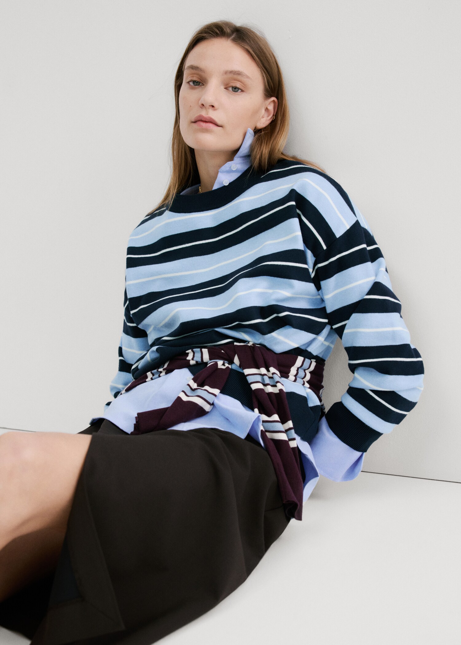 Knit striped sweater - Medium plane