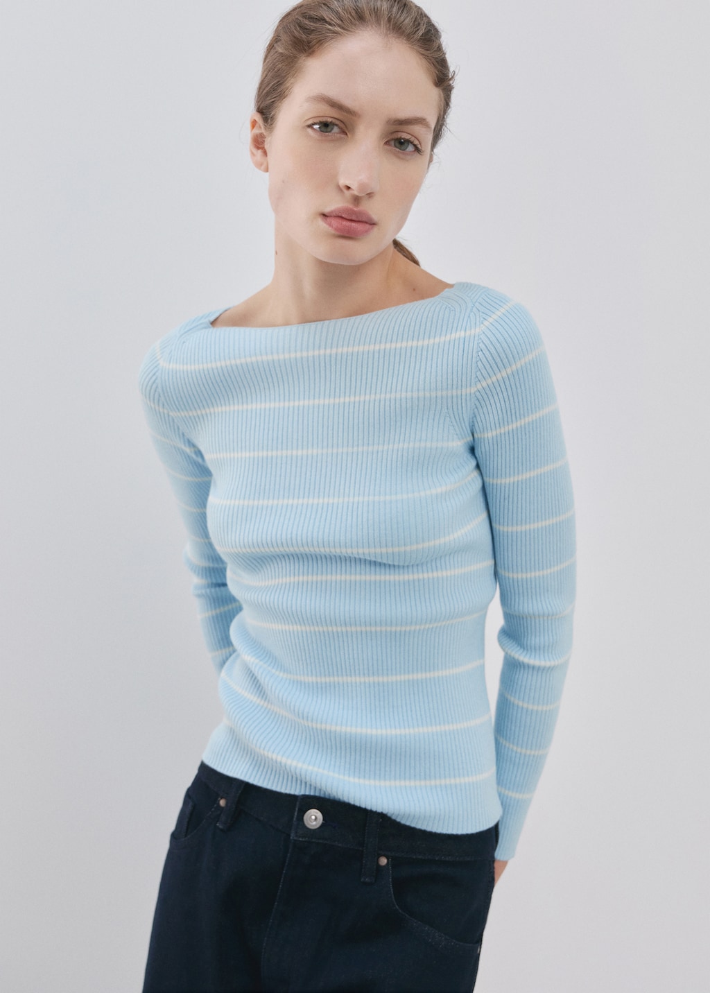 Boat-neck knitted sweater - image 4
