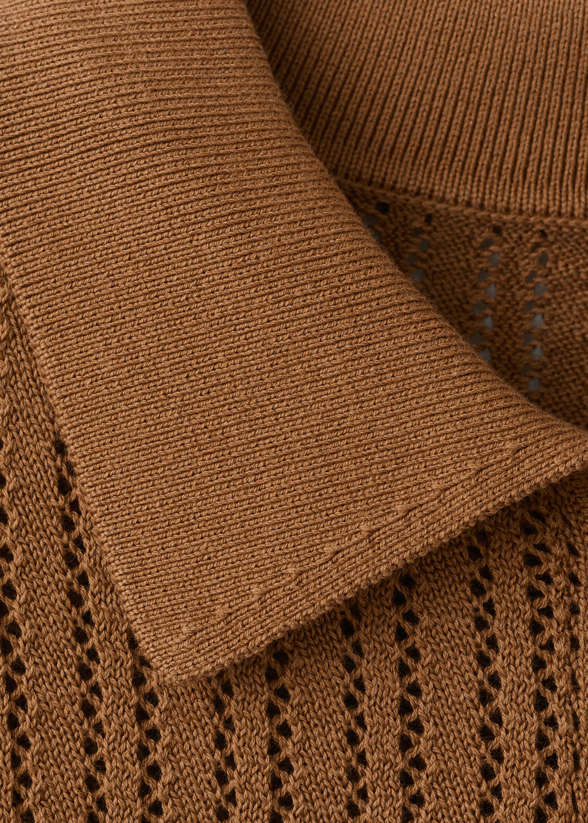 Openwork knitted polo-neck sweater - Details of the article 8, Caramel. Ref: 27005829-00.