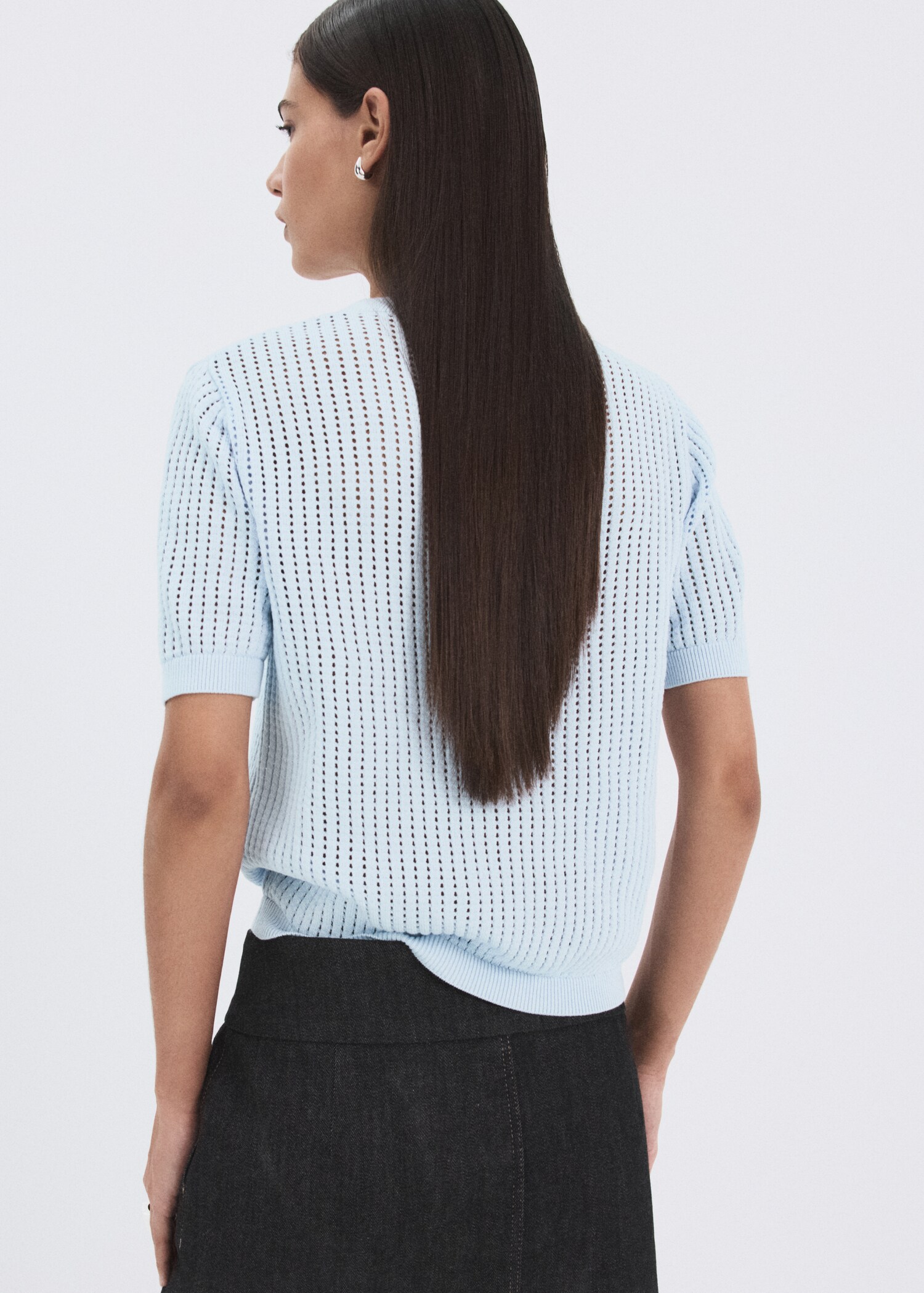 Short-sleeved openwork knitted sweater - Reverse of the article