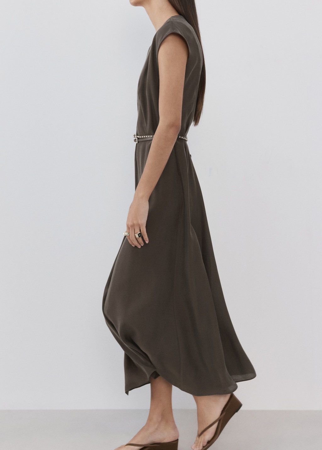 Double-belted A-line dress - image 5