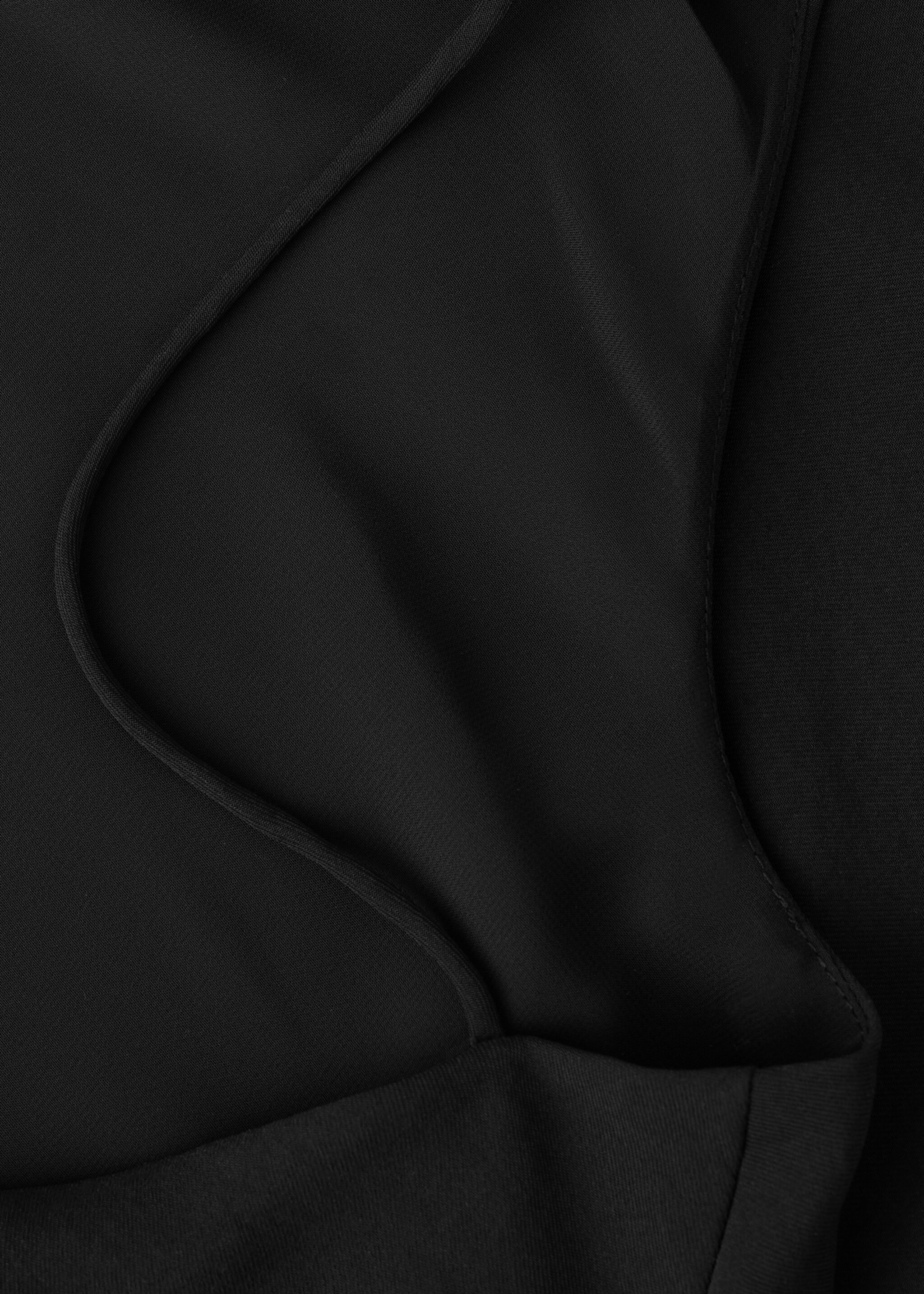 Midi-dress with open back - Details of the article 8, Black. Ref: 27005837-00.