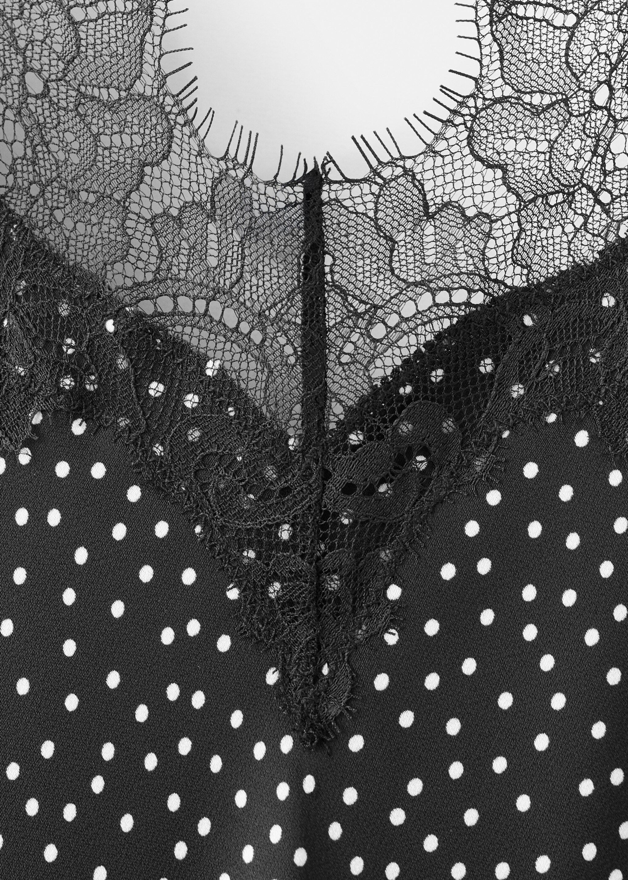 Polka dot lace dress - Details of the article 8, Black. Ref: 27005845-00.