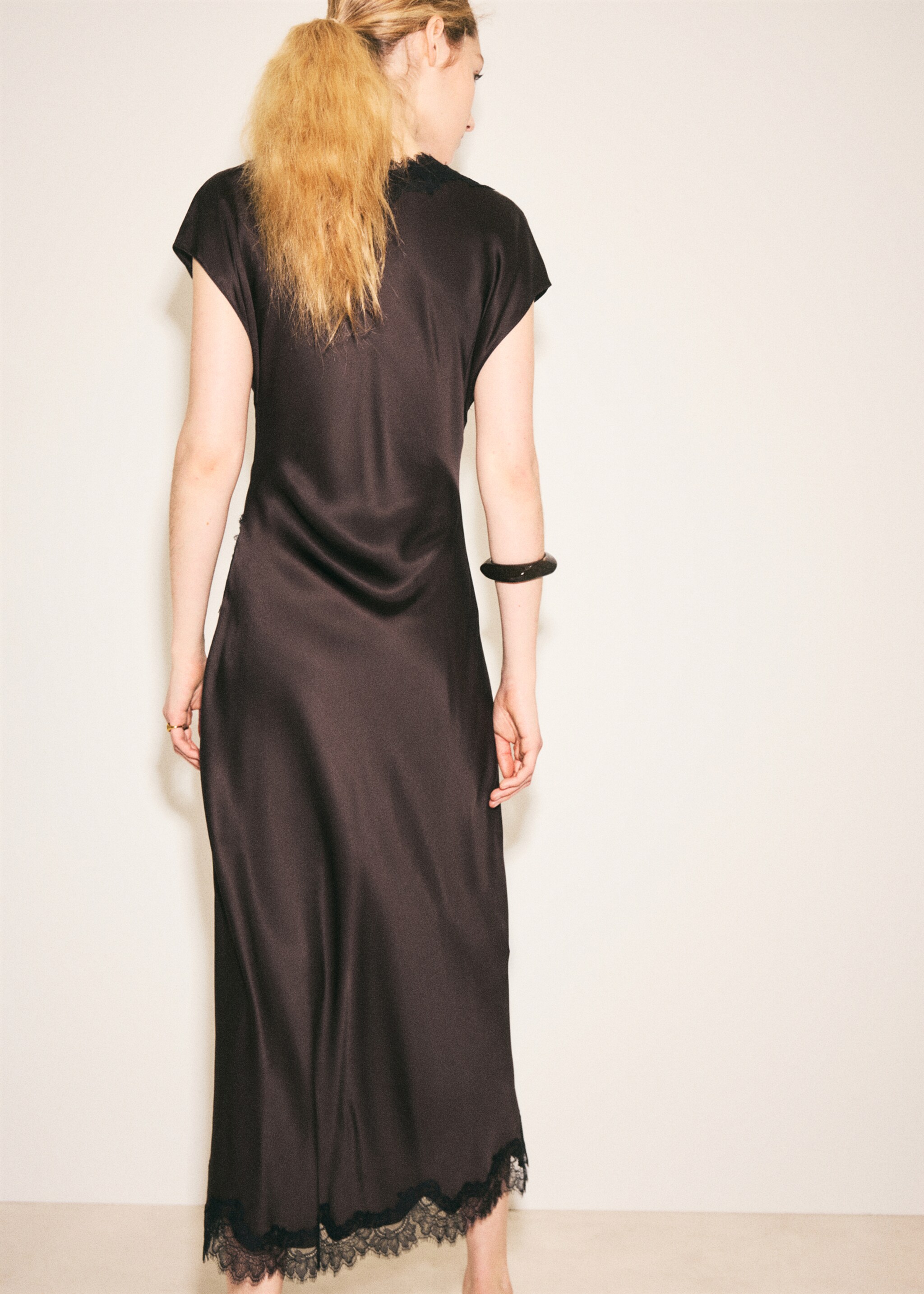 Satin lace dress - Reverse of the article, Brown. Ref: 27005846-00.