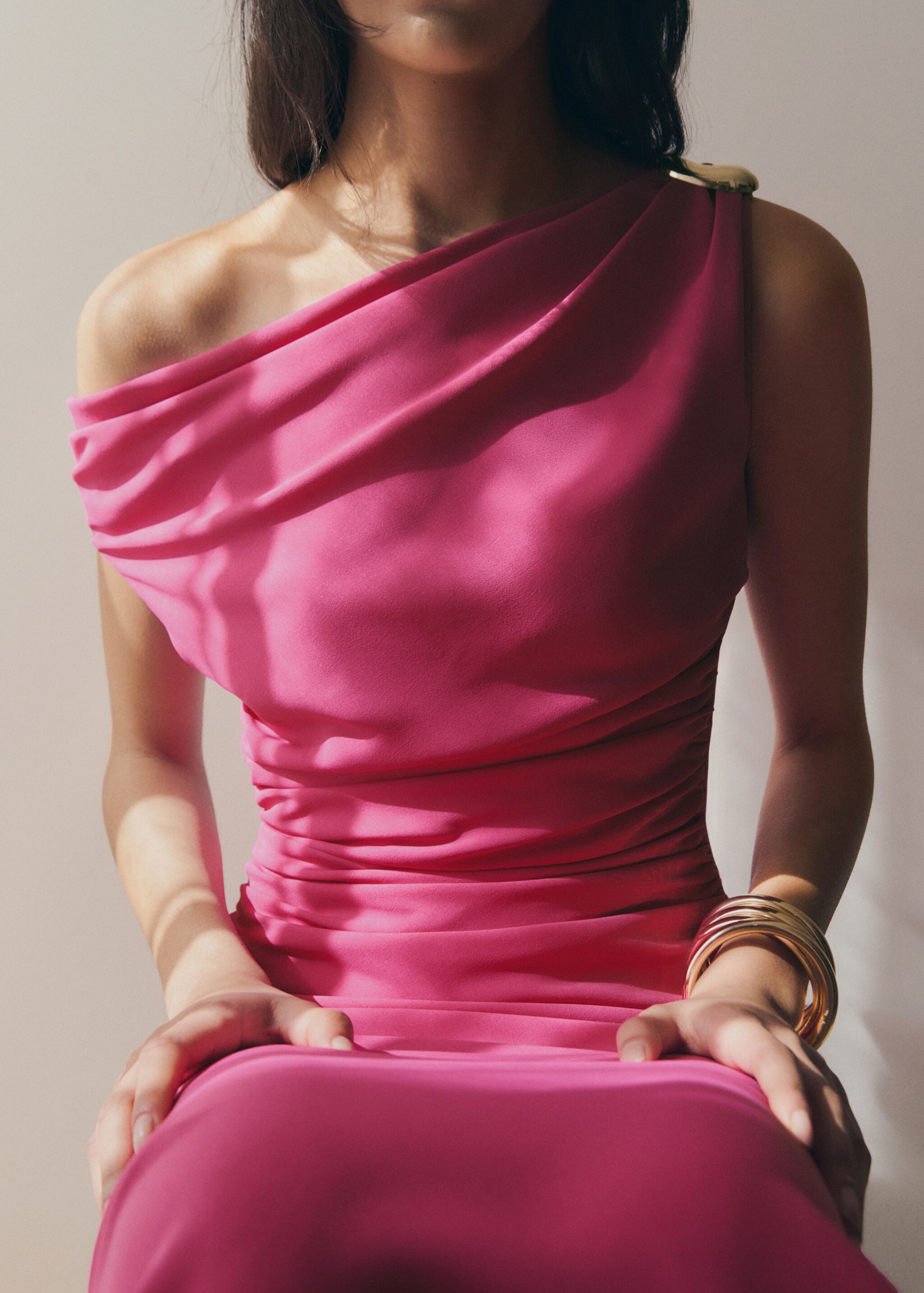 Asymmetric draped gown - Details of the article 1, Fuchsia. Ref: 27005849-00.