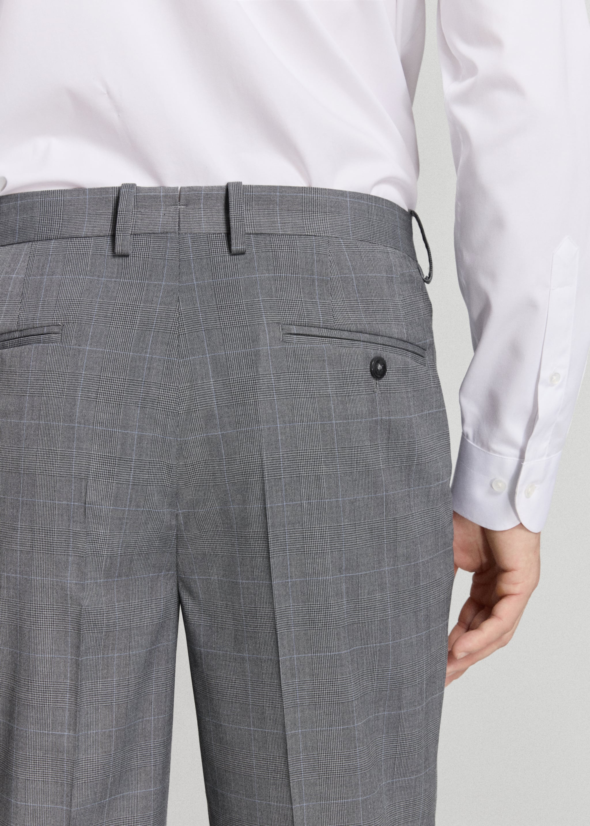 London regular-fit pants - Details of the article 6, Grey. Ref: 27005942-00.