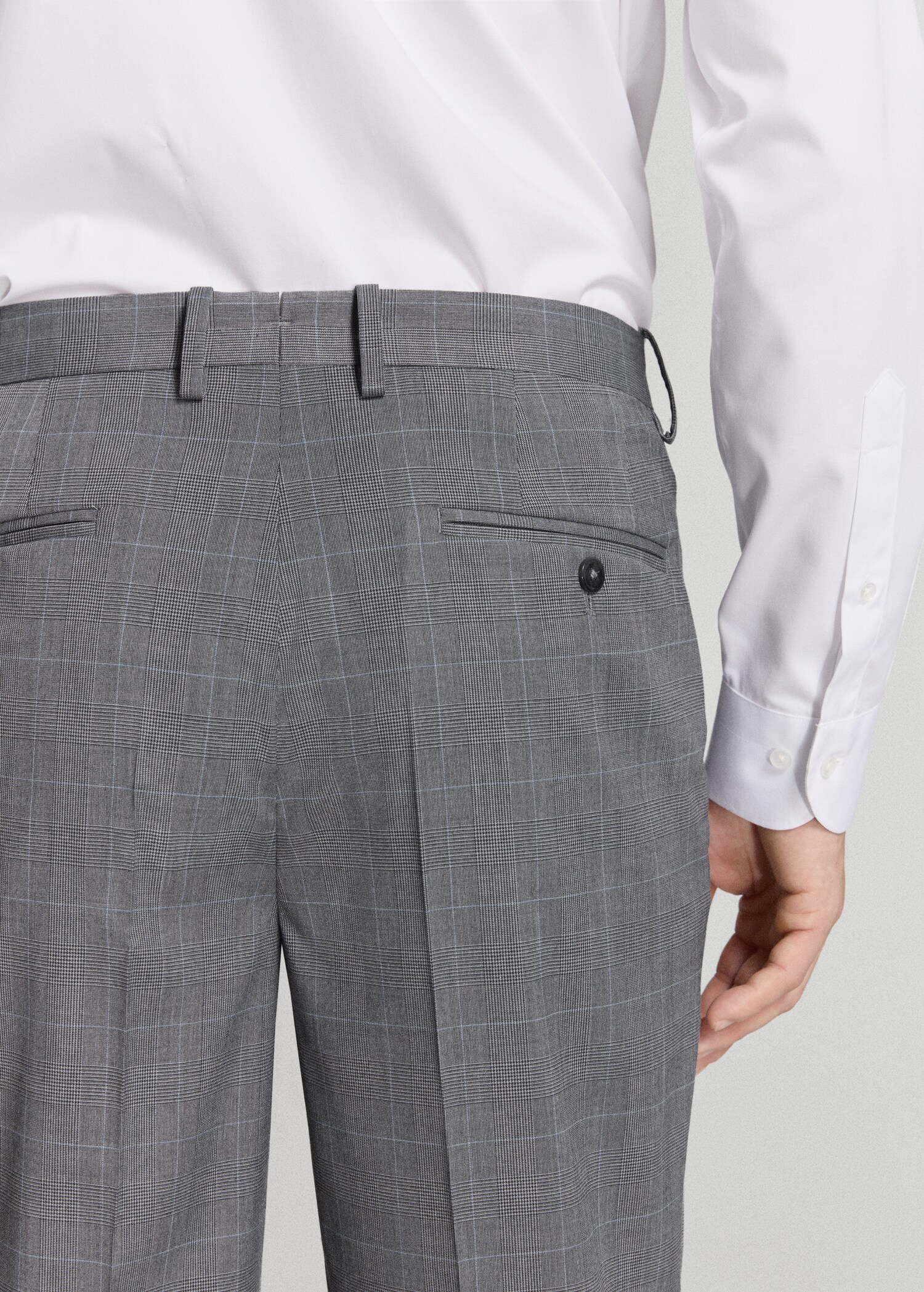 London regular-fit trousers - Details of the article 6
