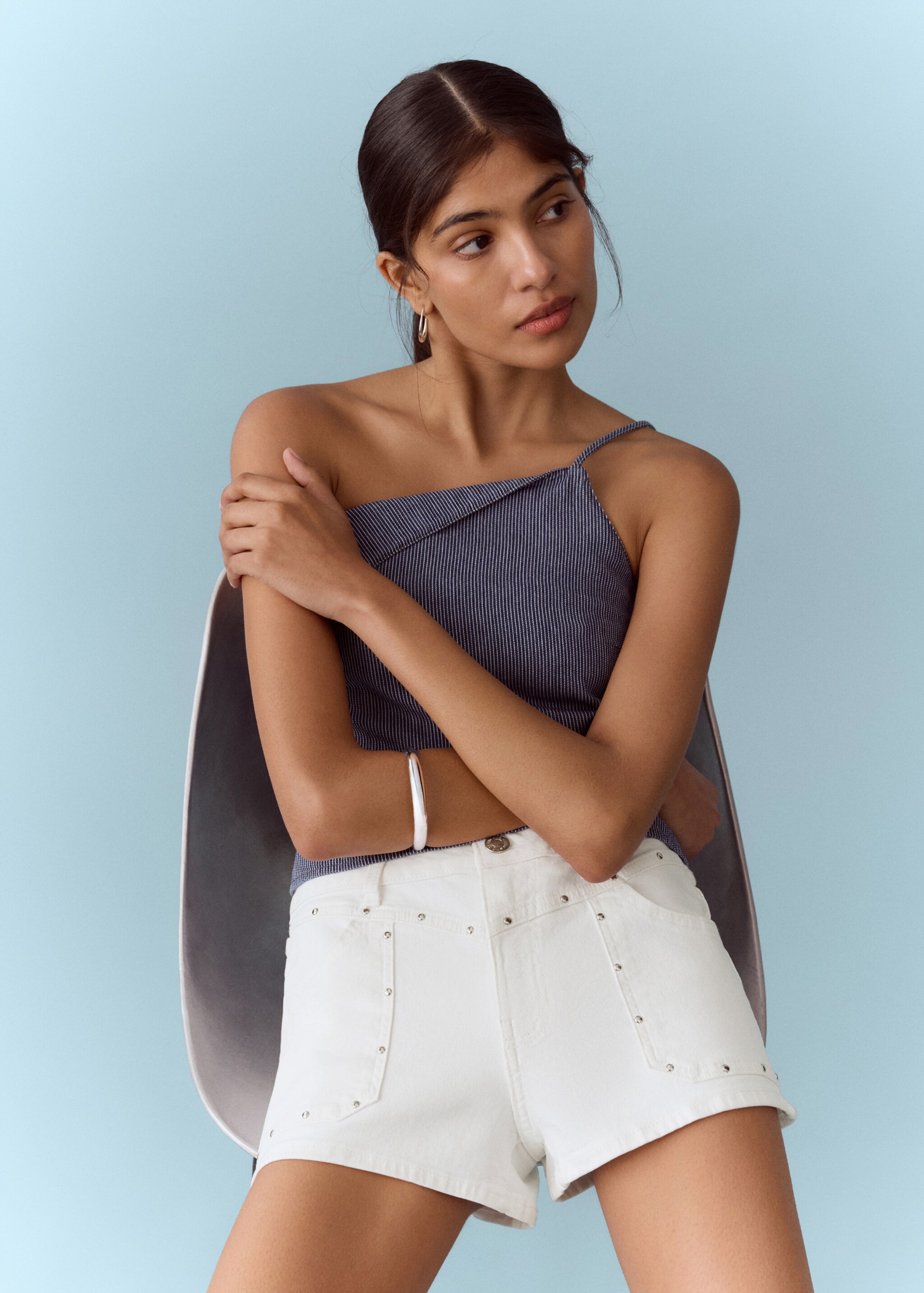 Studded pocket shorts - Details of the article 2, White. Ref: 27005957-00.