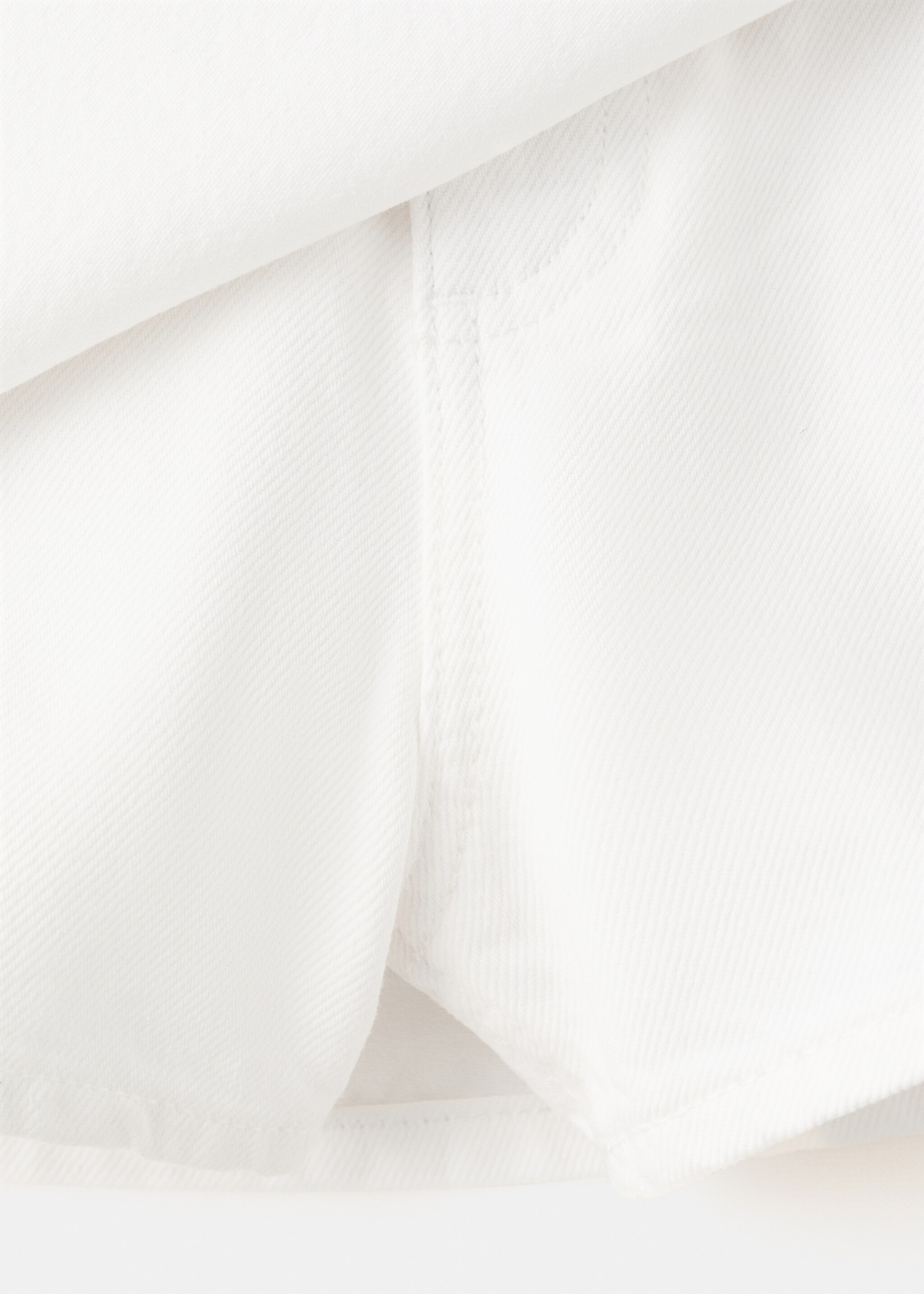 Shorts with removable scarf detail - Details of the article 8, Off White. Ref: 27005968-00.