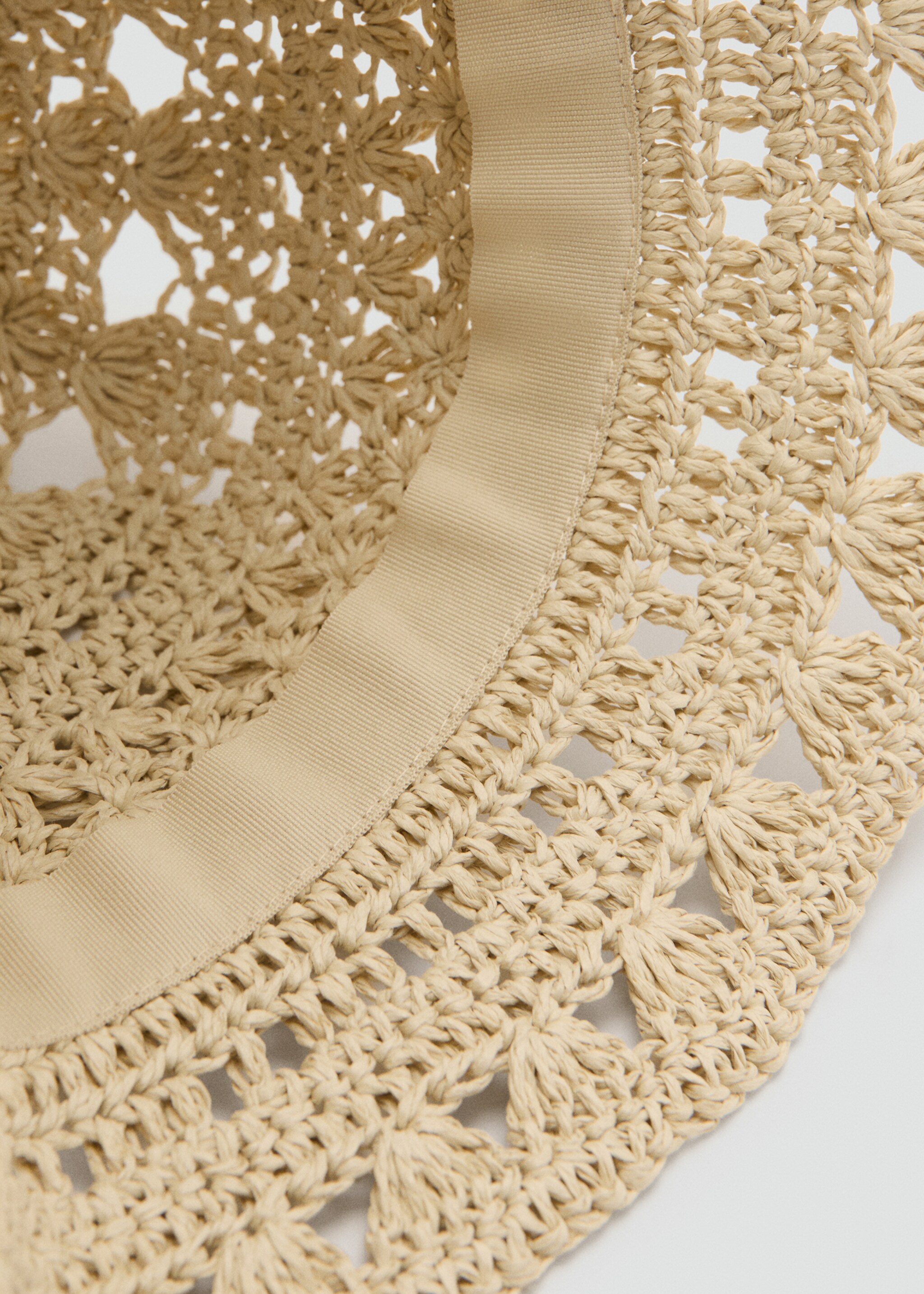 Bucket hat - Details of the article 1, Beige. Ref: 27005973-00.