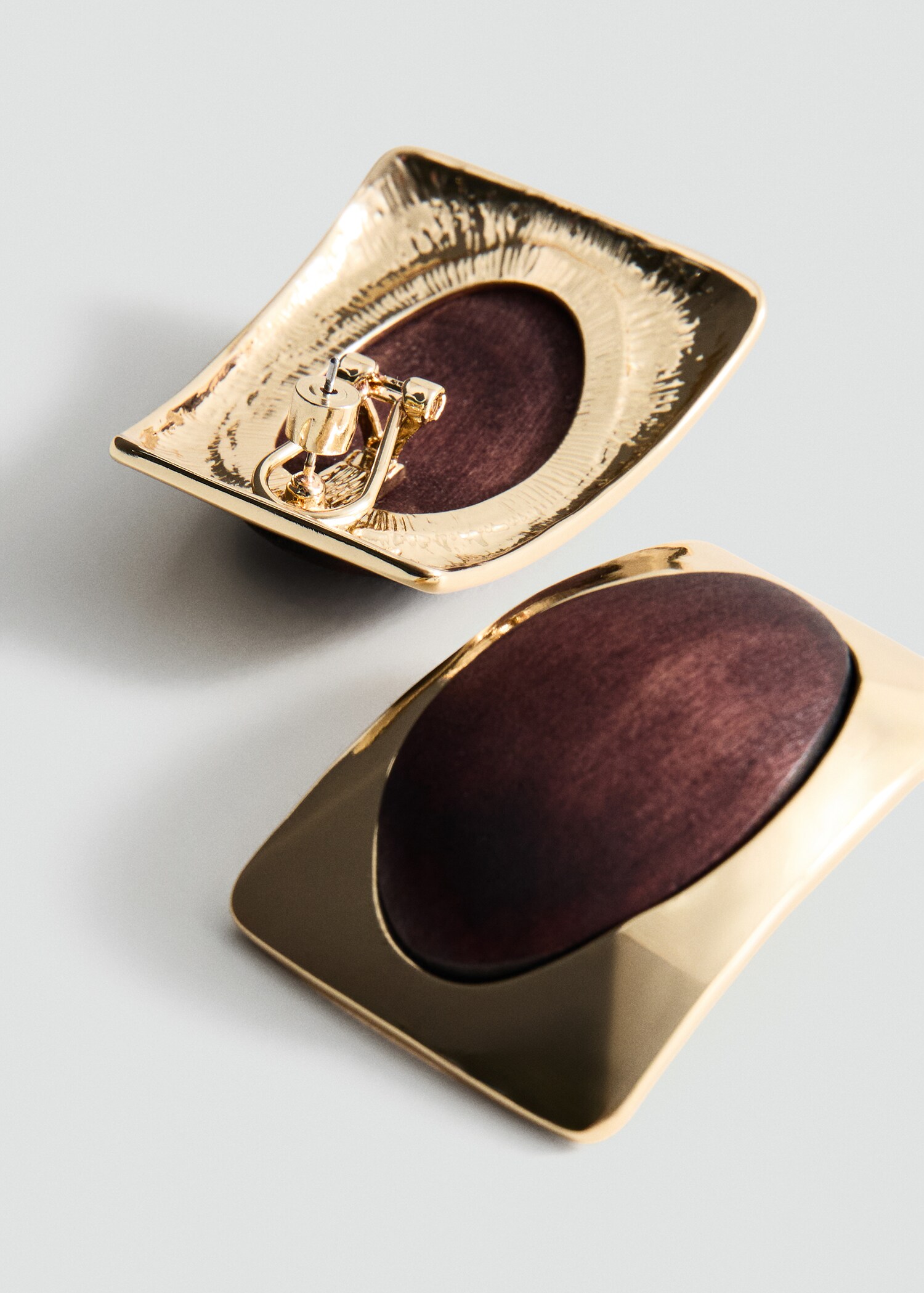 أقراط خشبية مركبة - رؤية وسط