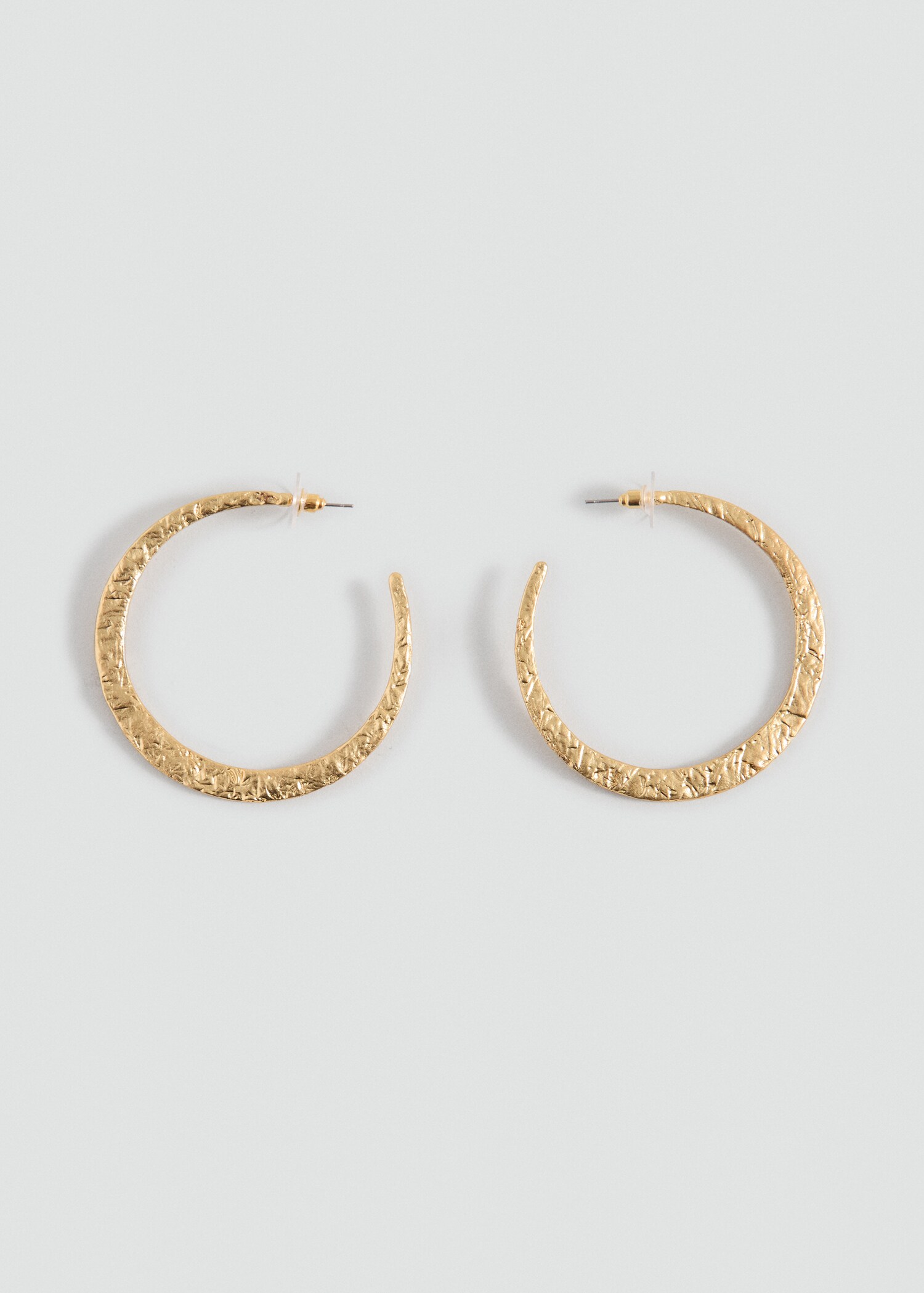 Embossed hoop earrings - Article without model