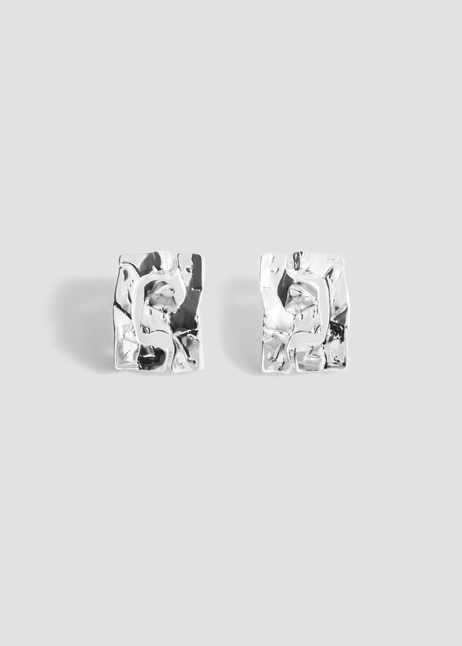 Square metal earrings - Article without model