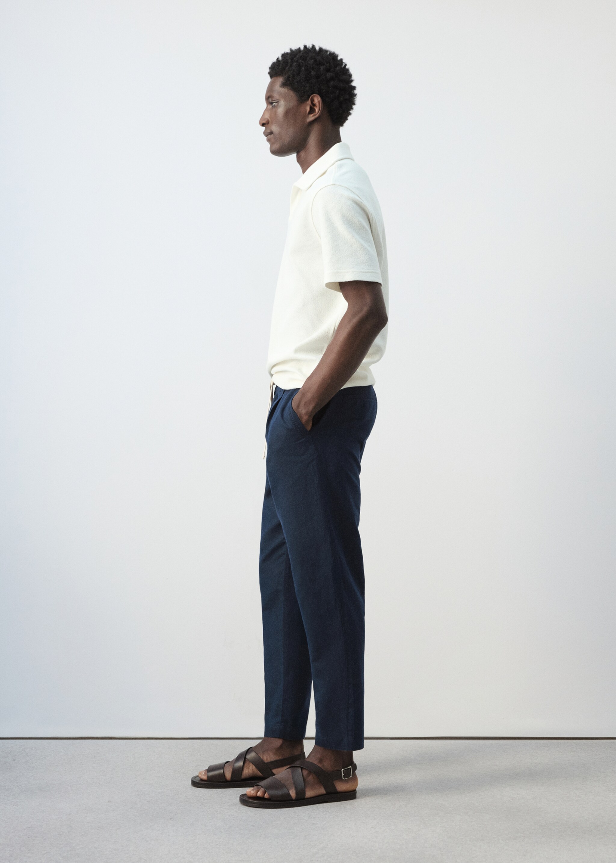 بنطلون كتان قطن بقصة ضيقة وقصيرة - تفاصيل المنتج 2, أزرق غامق. Ref: 27006714-00.