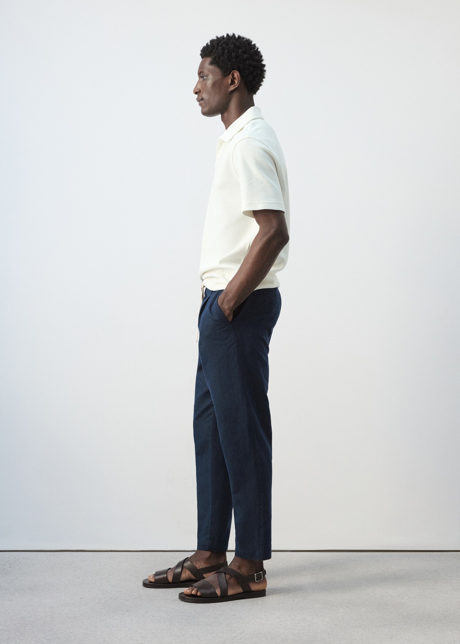 Pantalón lino algodón slim fit cropped - Detalle del artículo 2