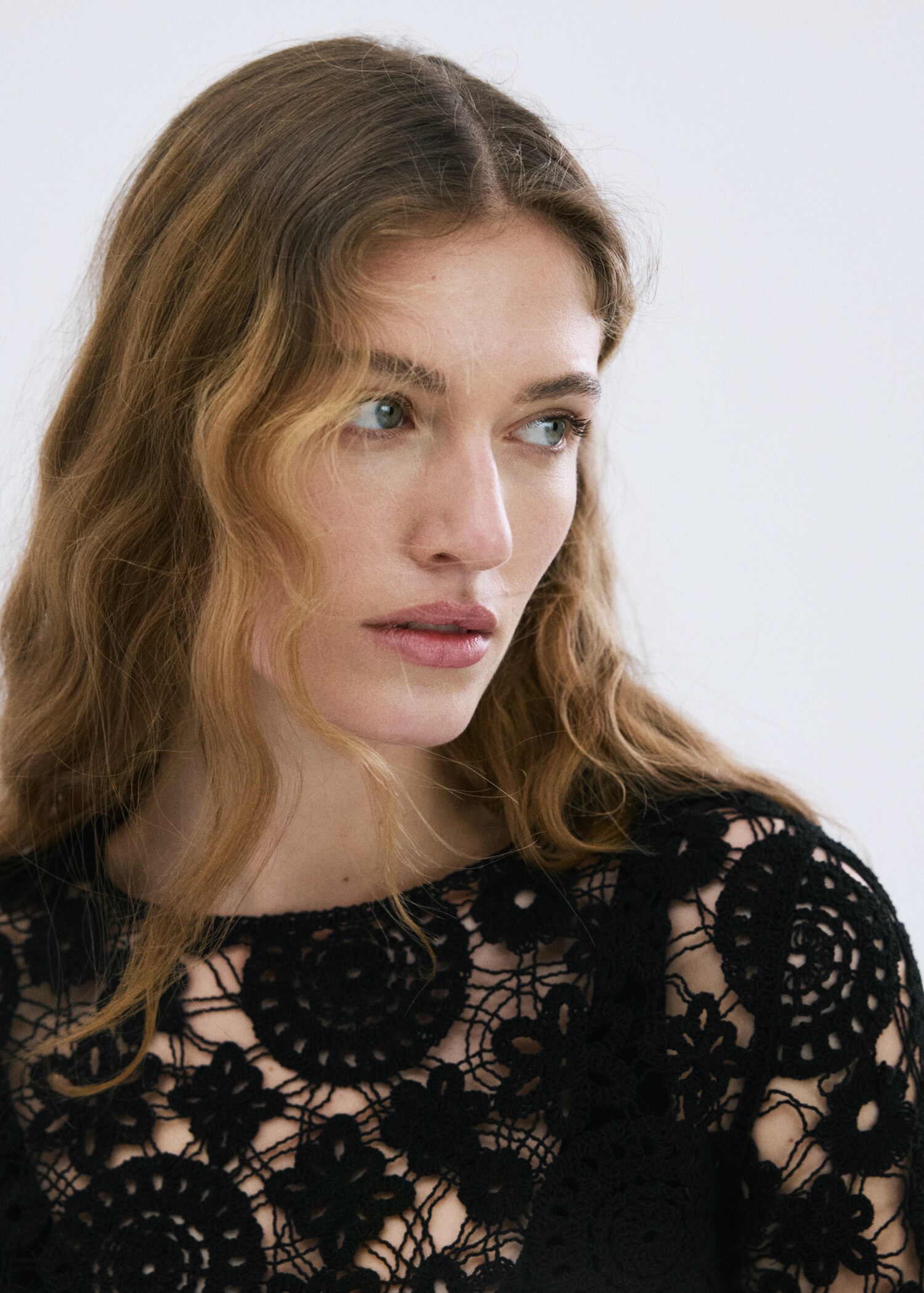 Pull maille ajourée à fleurs - Détail de l'article 1