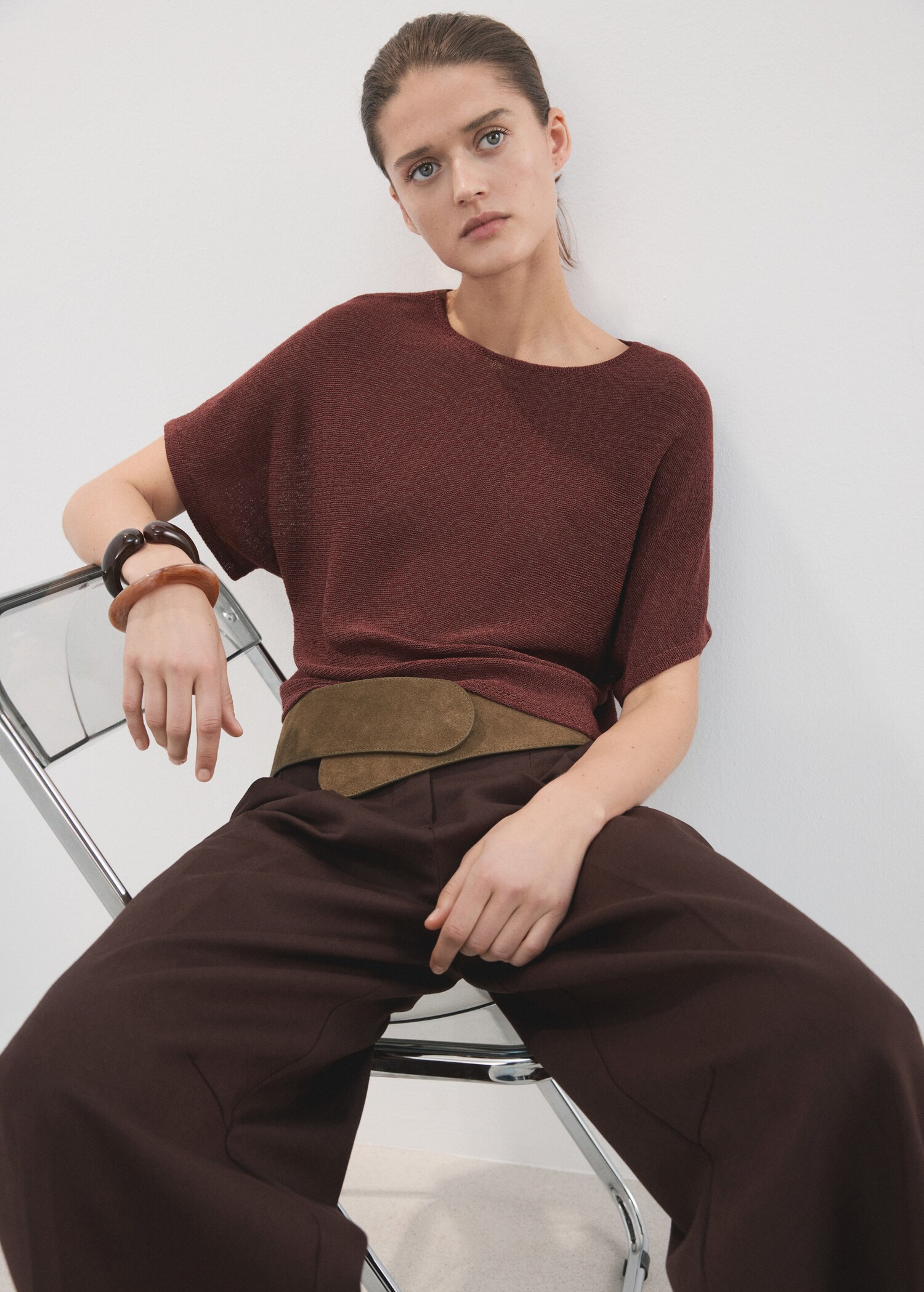 Short-sleeved knitted sweater - Details of the article 2