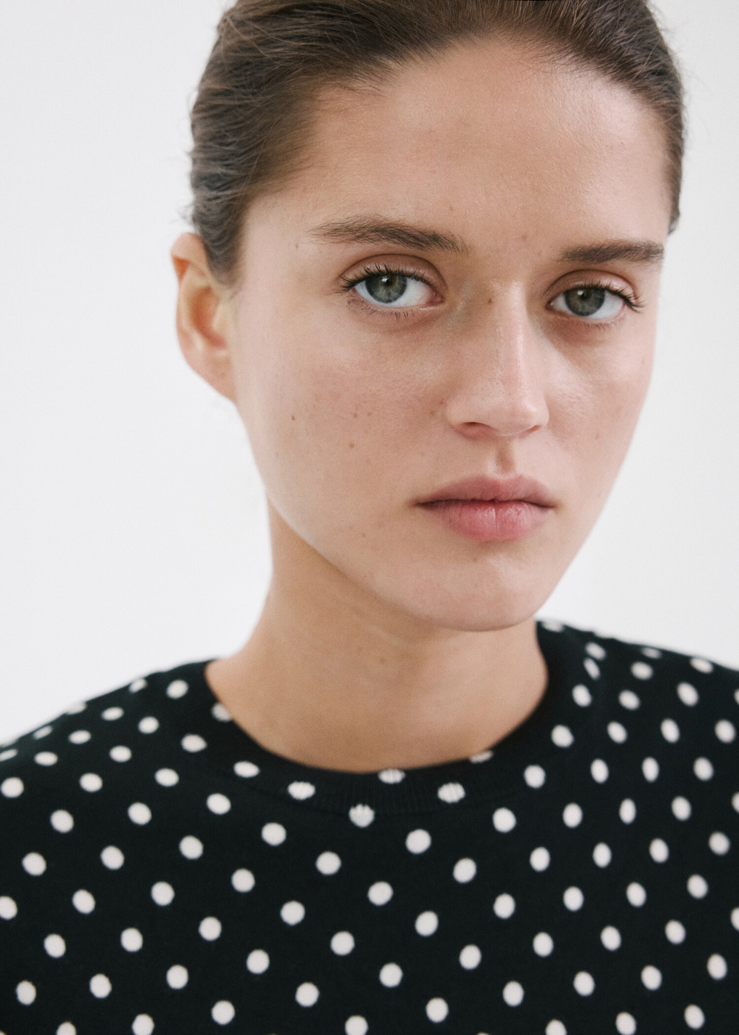 Polka-dot knitted sweater - Details of the article 1
