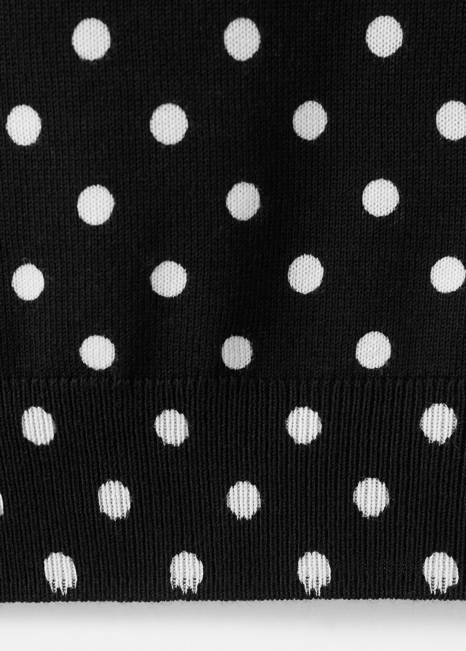 Polka-dot knitted sweater - Details of the article 8