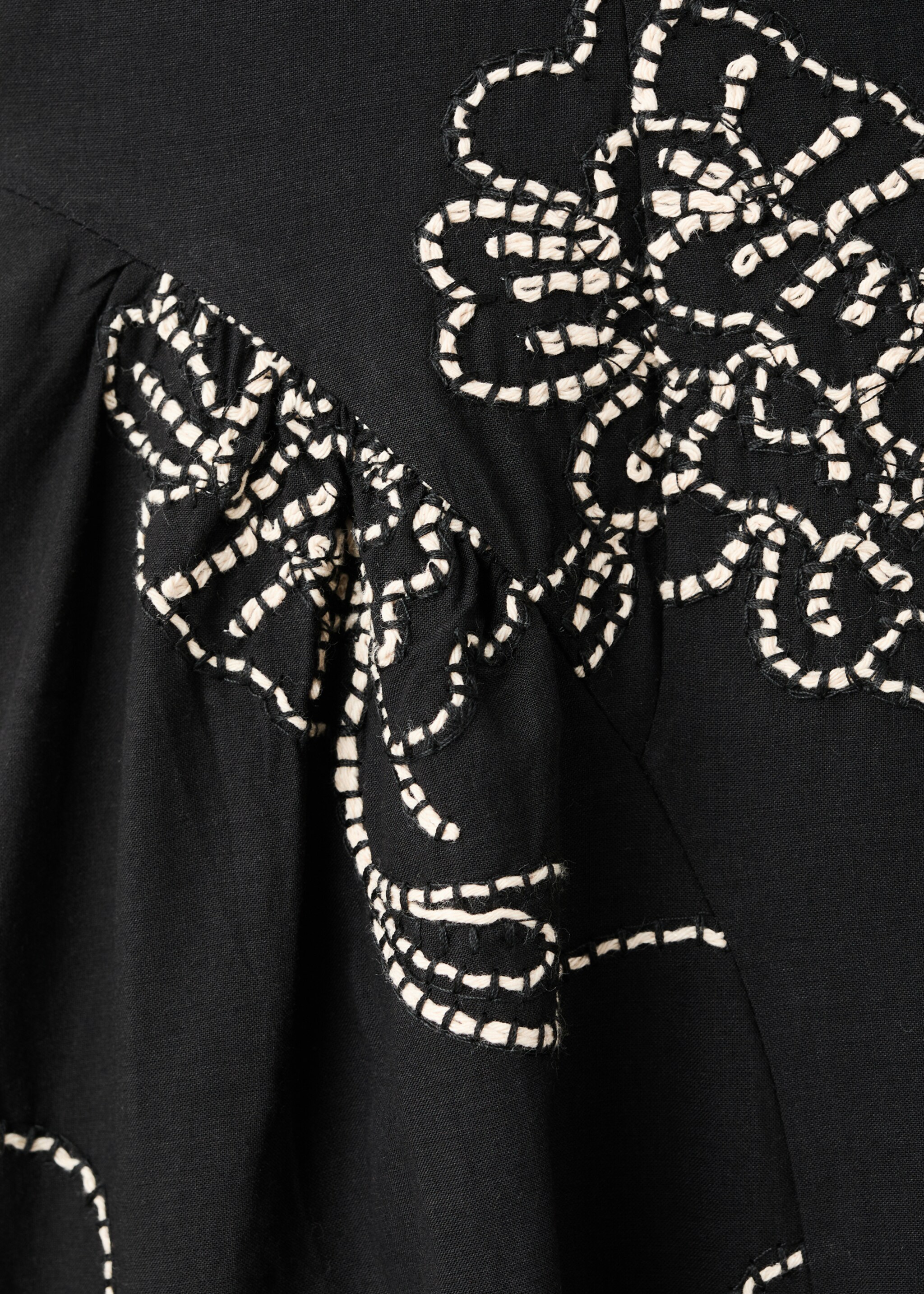 Embroidered floral shirt dress - Details of the article 0, Black. Ref: 27007166-00.