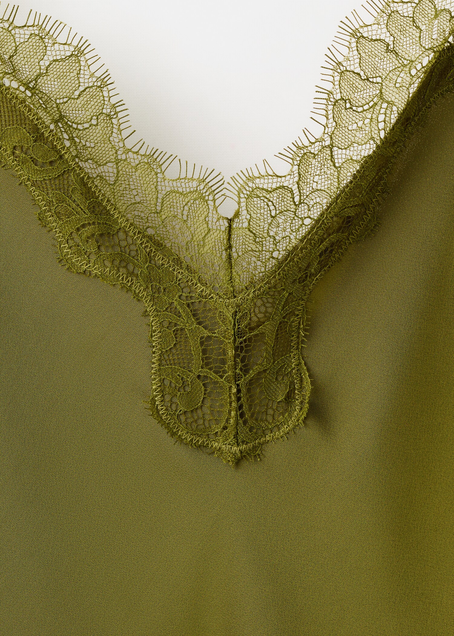 Robe style lingerie satinée - Détail de l'article 8